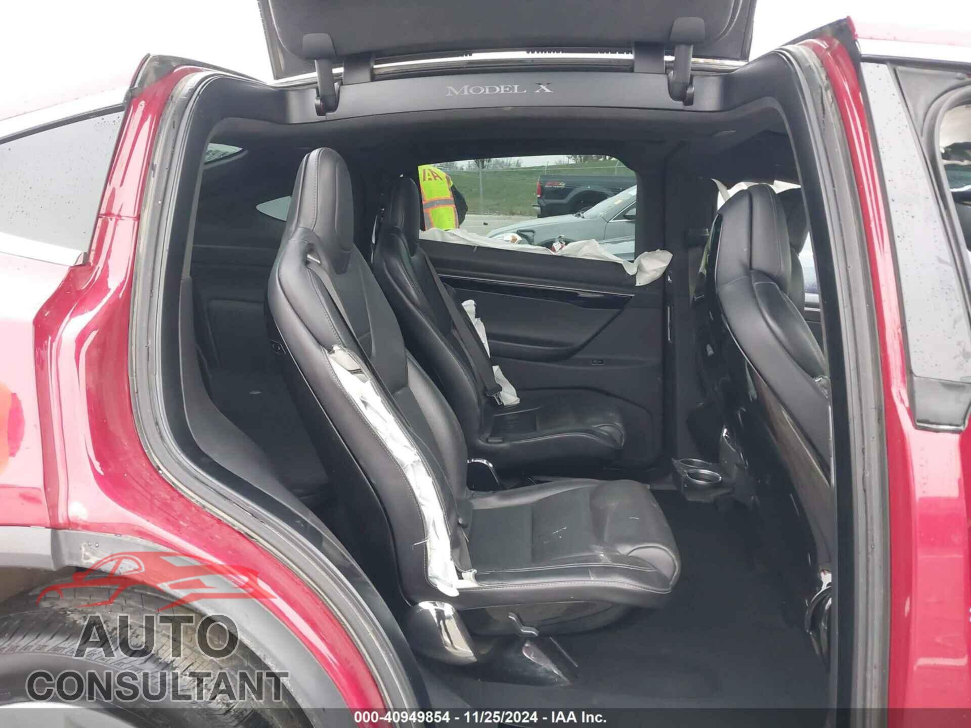 TESLA MODEL X 2016 - 5YJXCBE21GF021396