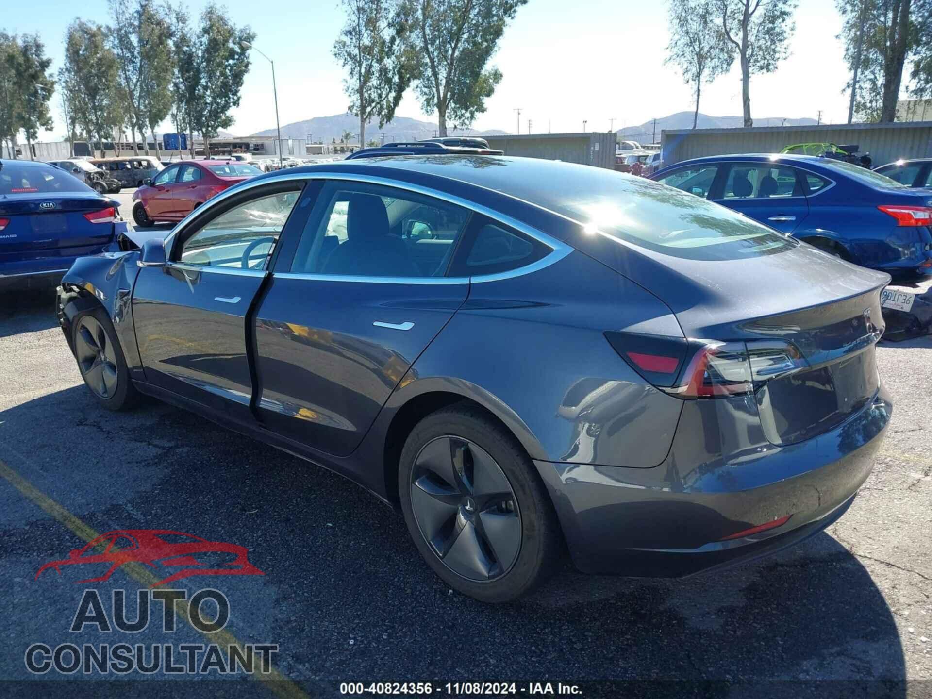 TESLA MODEL 3 2018 - 5YJ3E1EA8JF102008