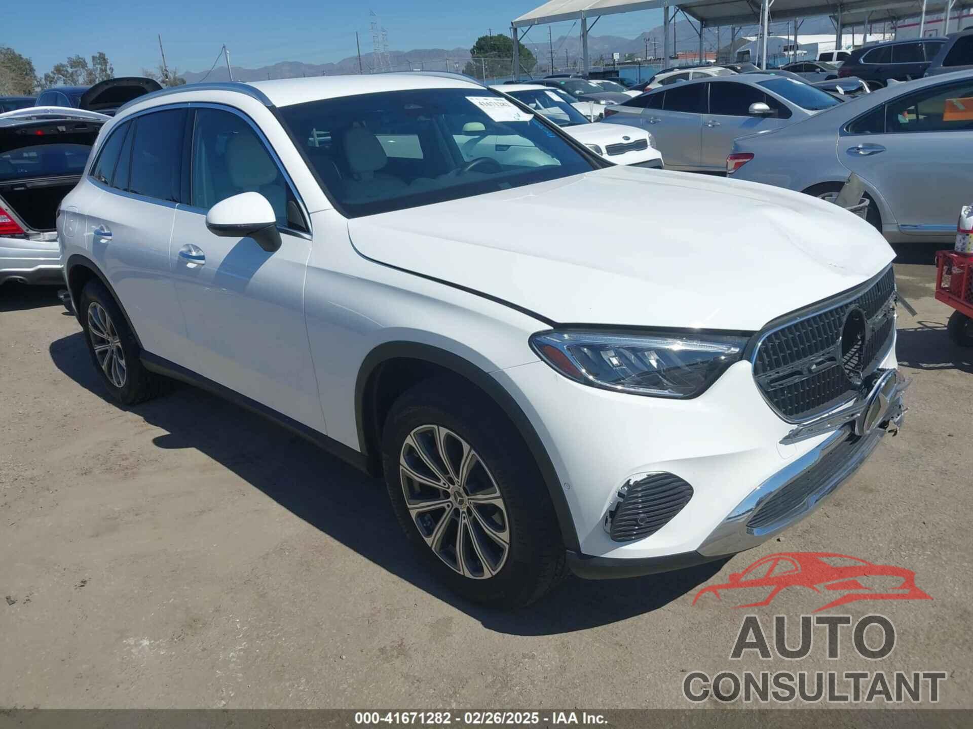 MERCEDES-BENZ GLC 300 2023 - W1NKM4GB2PU018233