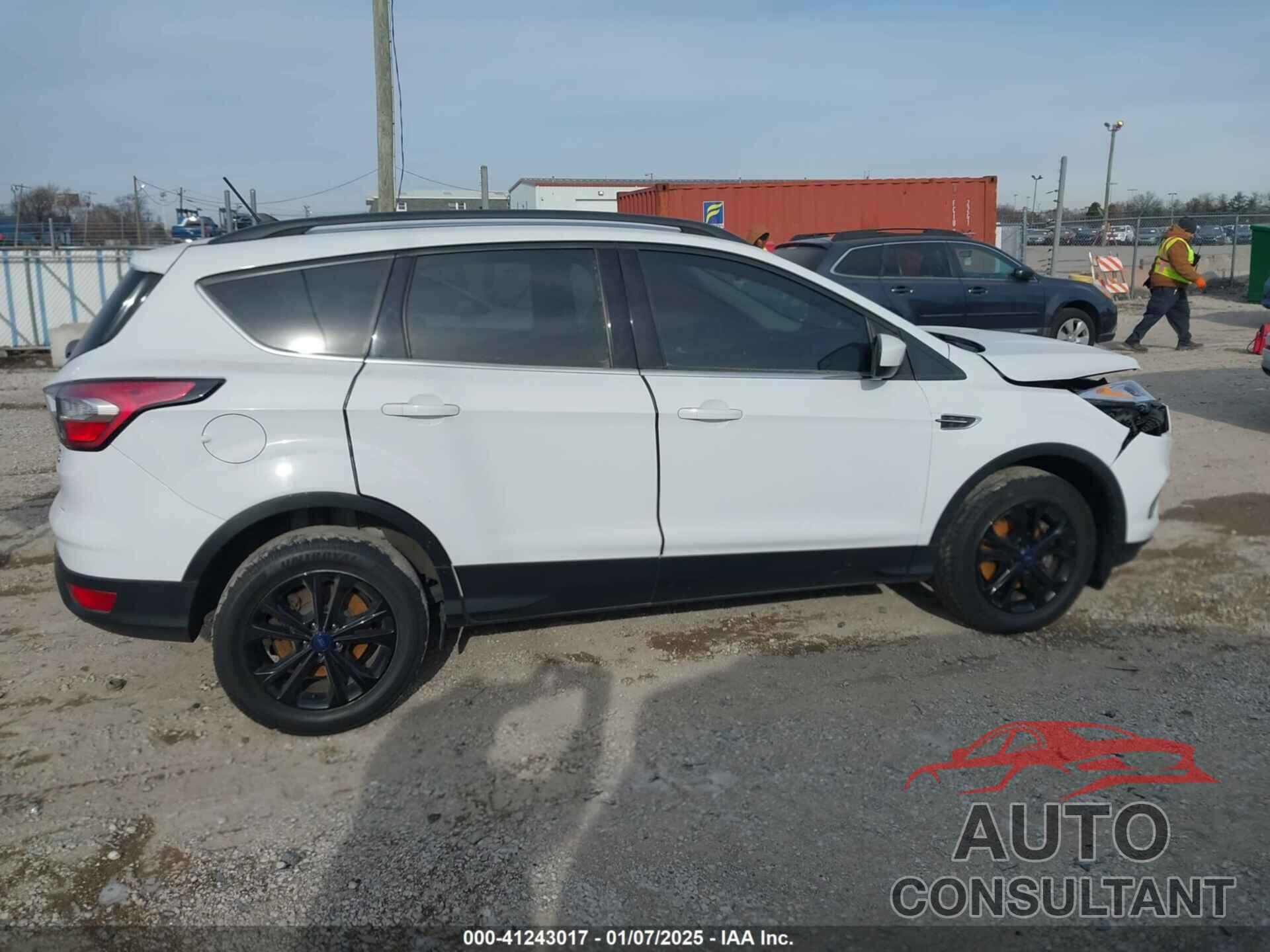 FORD ESCAPE 2018 - 1FMCU9HD6JUA89236