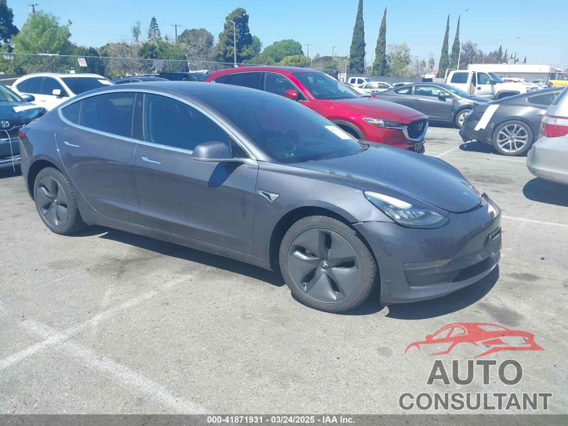 TESLA MODEL 3 2018 - 5YJ3E1EA9JF042319