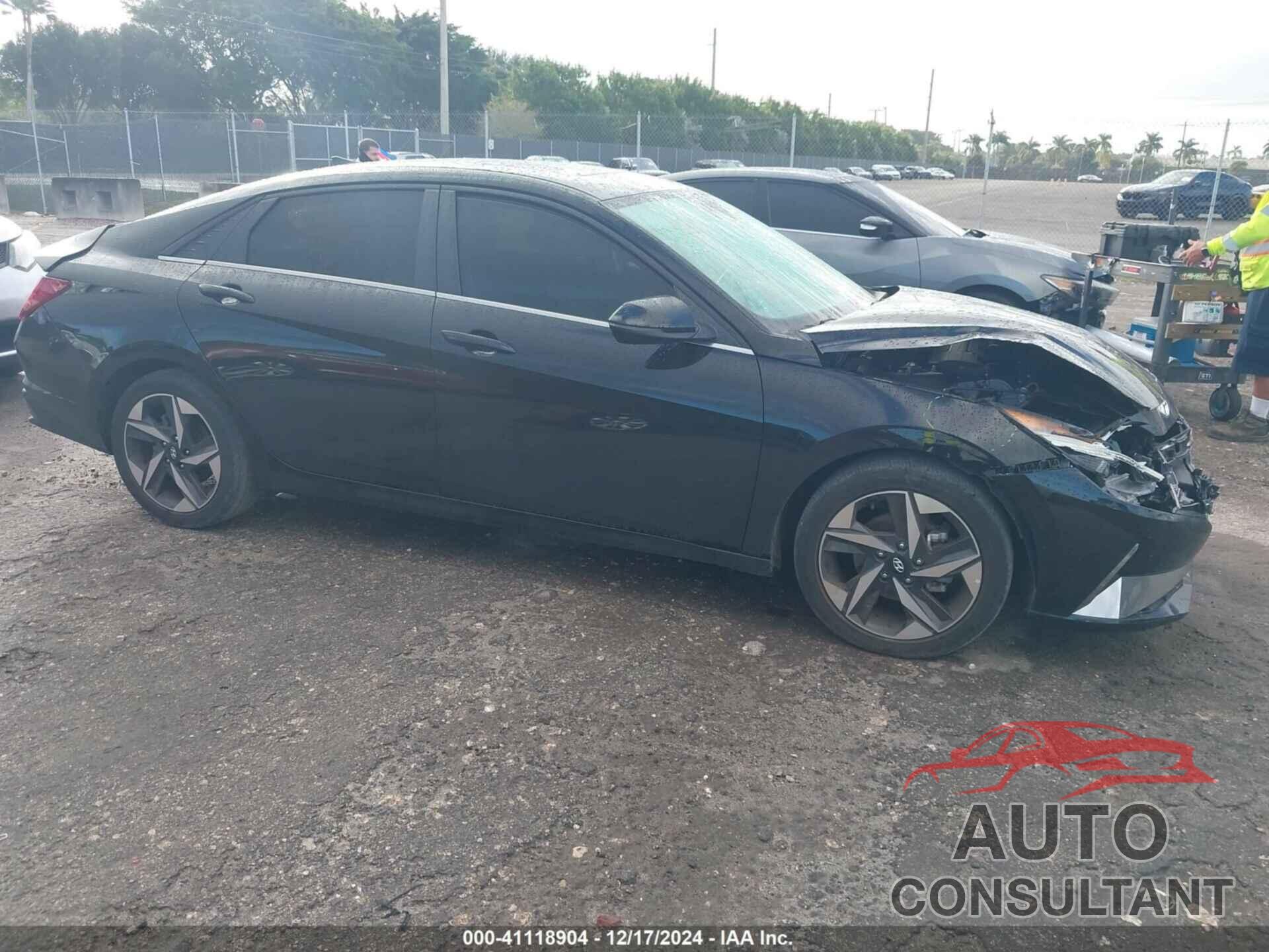 HYUNDAI ELANTRA 2021 - KMHLN4AG9MU125428