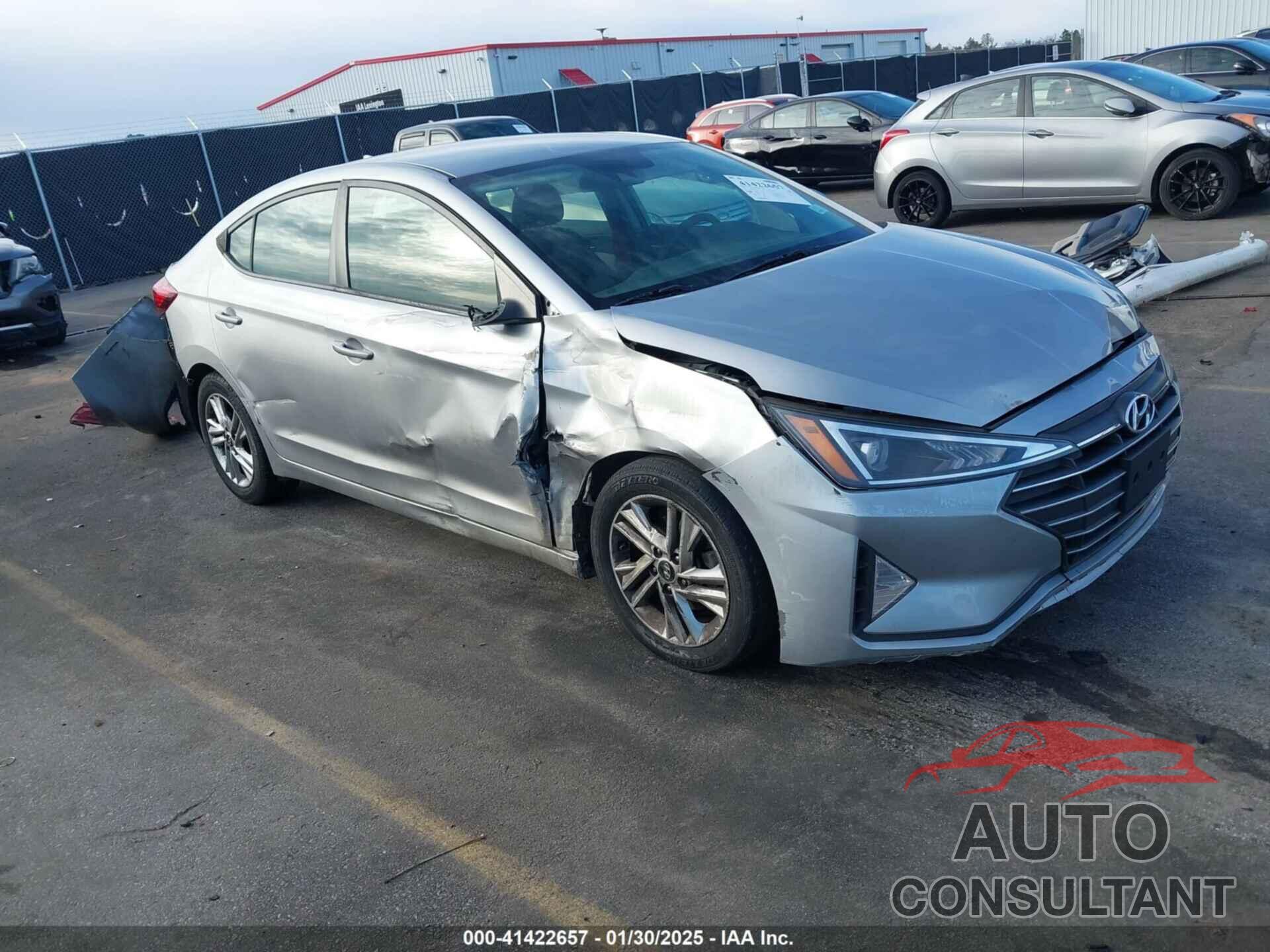 HYUNDAI ELANTRA 2020 - 5NPD84LF9LH558941