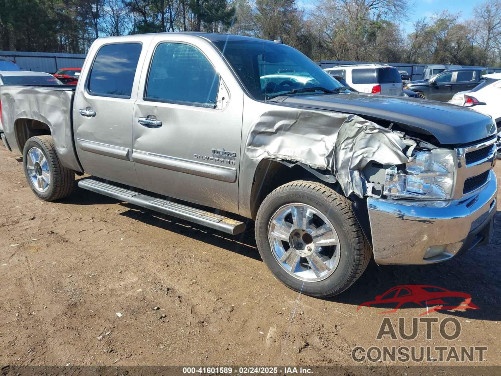 CHEVROLET SILVERADO 1500 2013 - 3GCPCSE06DG233909
