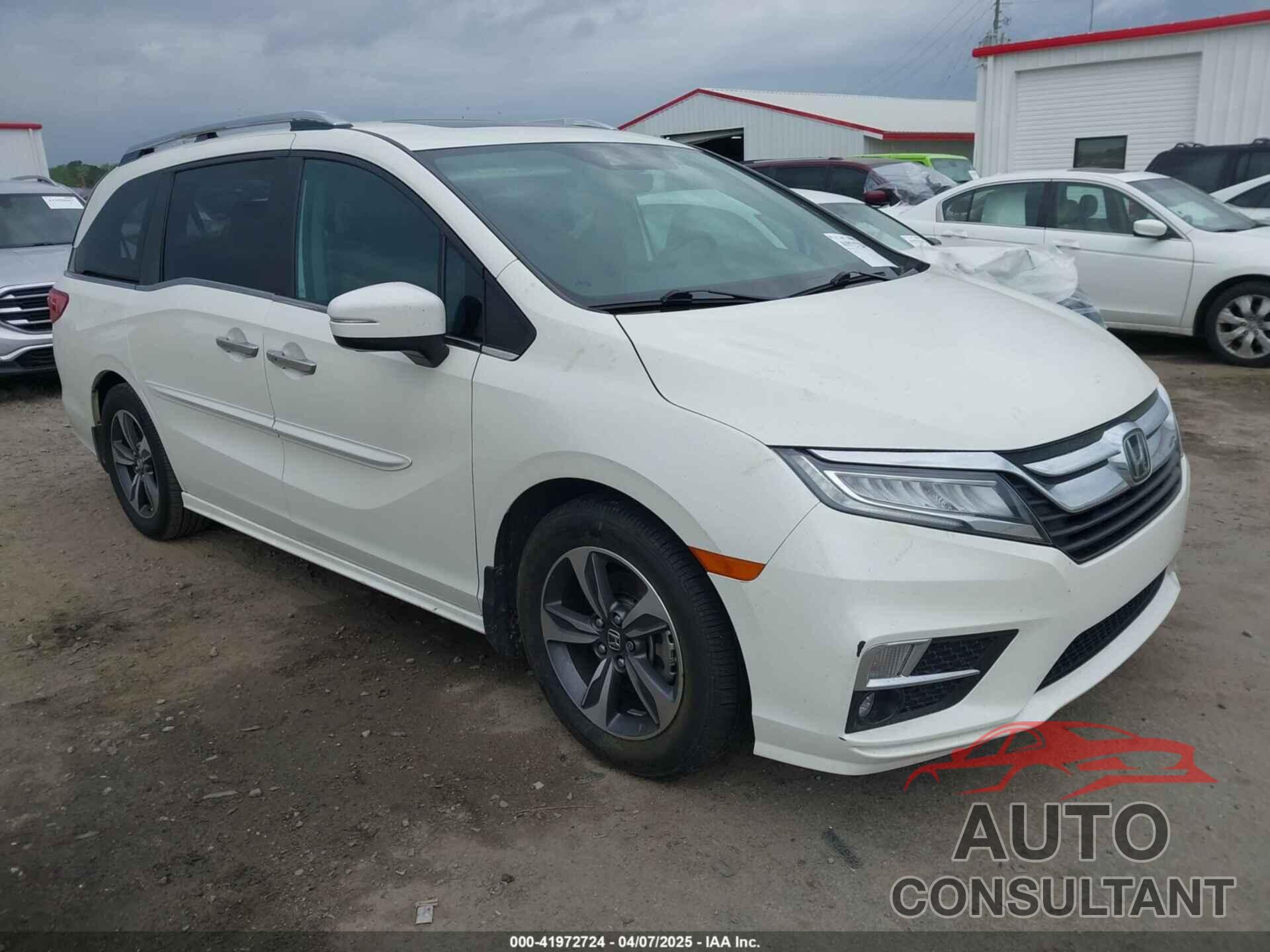 HONDA ODYSSEY 2018 - 5FNRL6H83JB042127