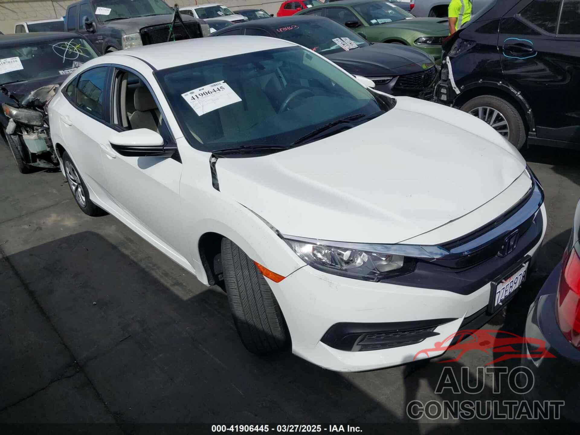 HONDA CIVIC 2017 - 2HGFC2F55HH553400