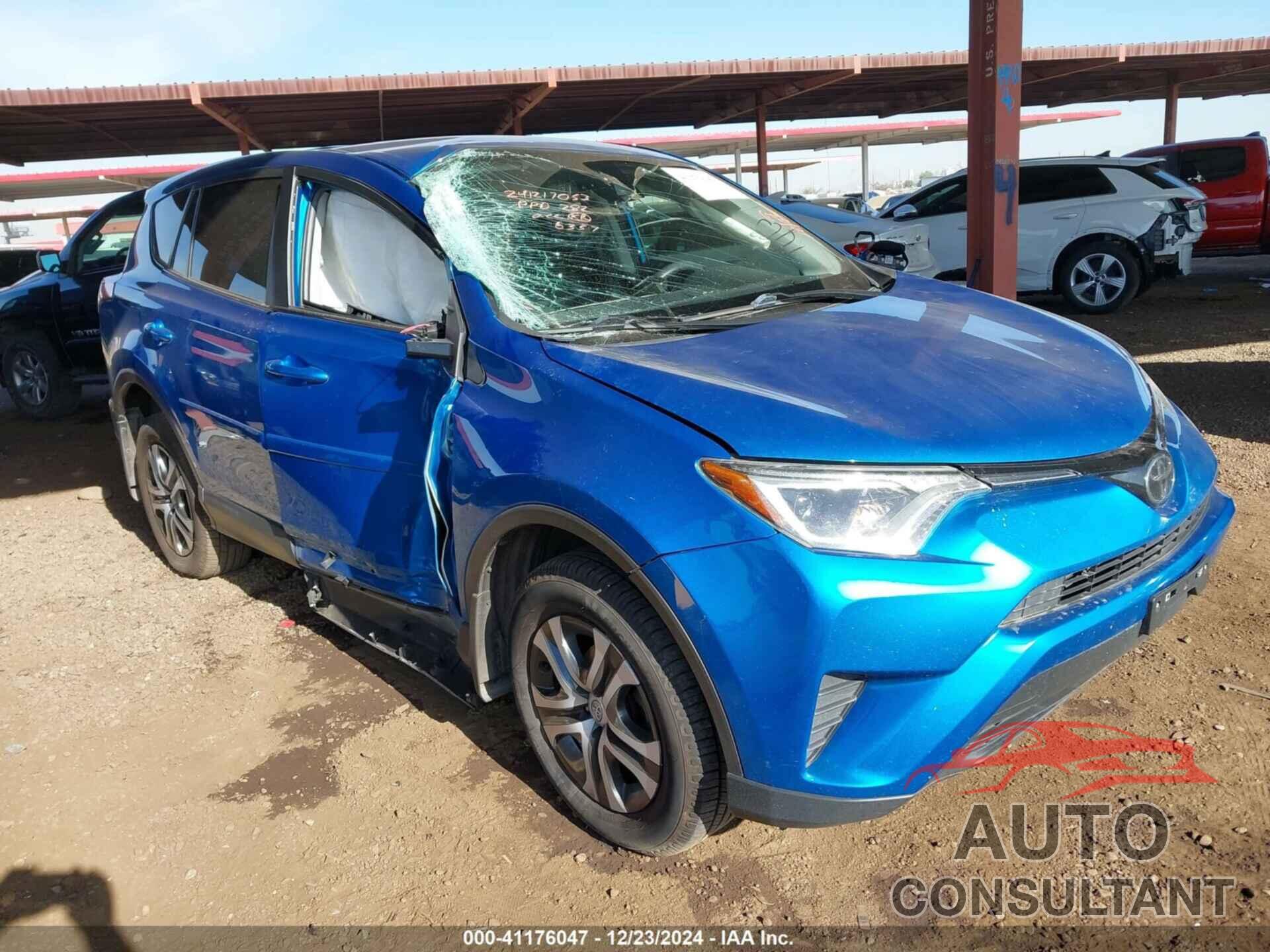 TOYOTA RAV4 2018 - JTMBFREV9JJ256357