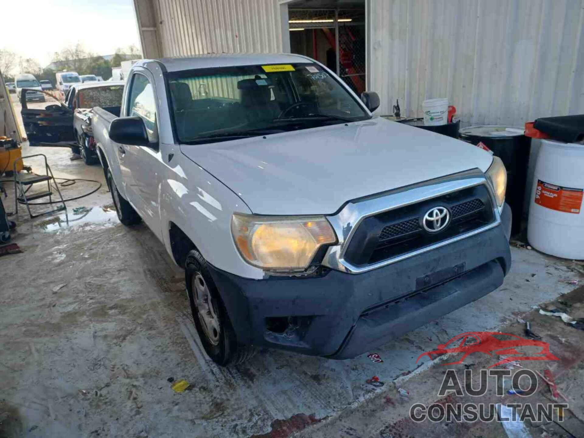 TOYOTA TACOMA 2014 - 5TFNX4CN9EX031746