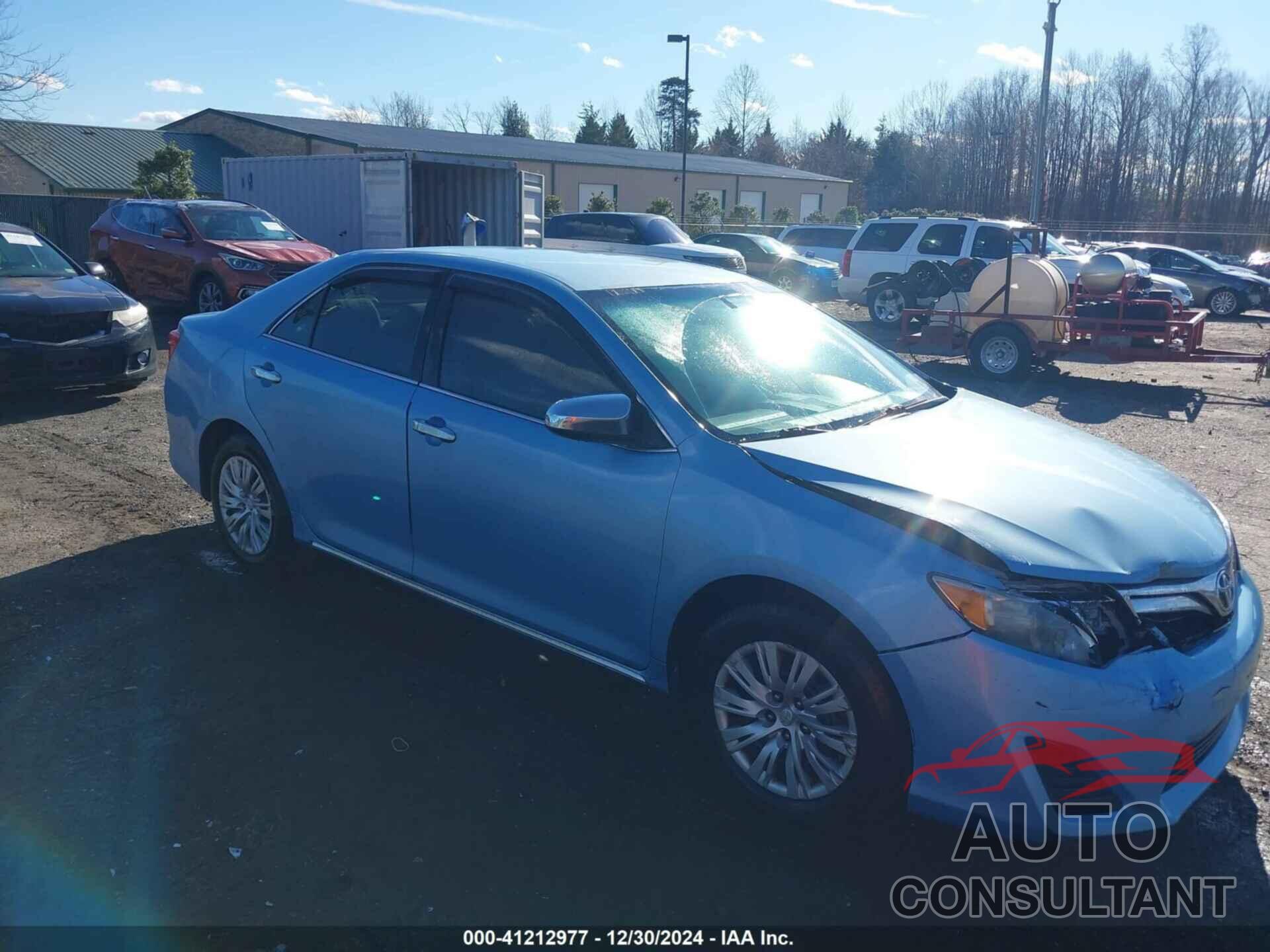 TOYOTA CAMRY 2013 - 4T4BF1FK3DR320452