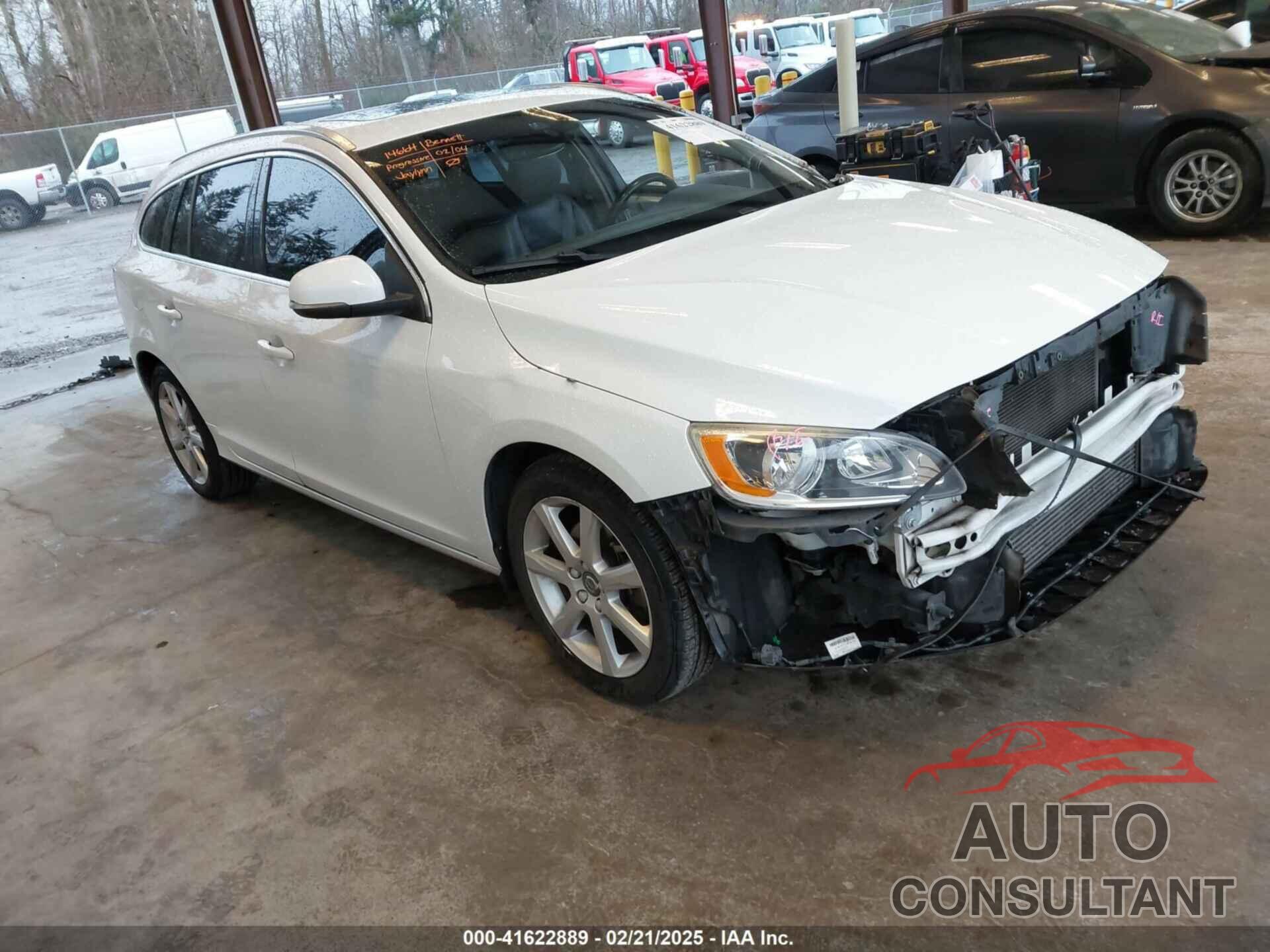 VOLVO V60 2016 - YV140MEK2G1292185