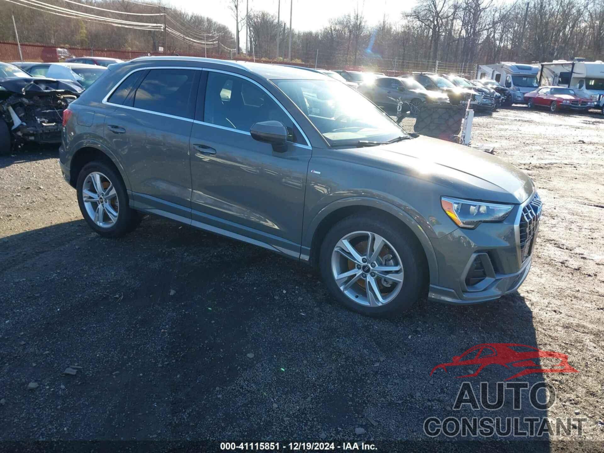 AUDI Q3 2022 - WA1DECF33N1029333