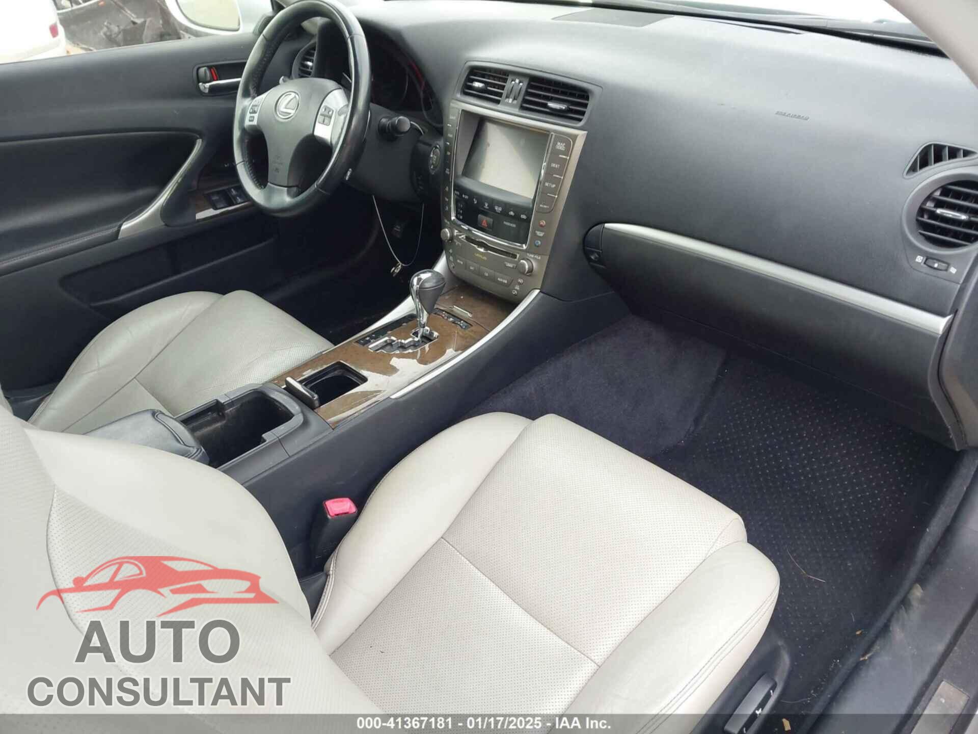 LEXUS IS 250C 2012 - JTHFF2C2XC2524944