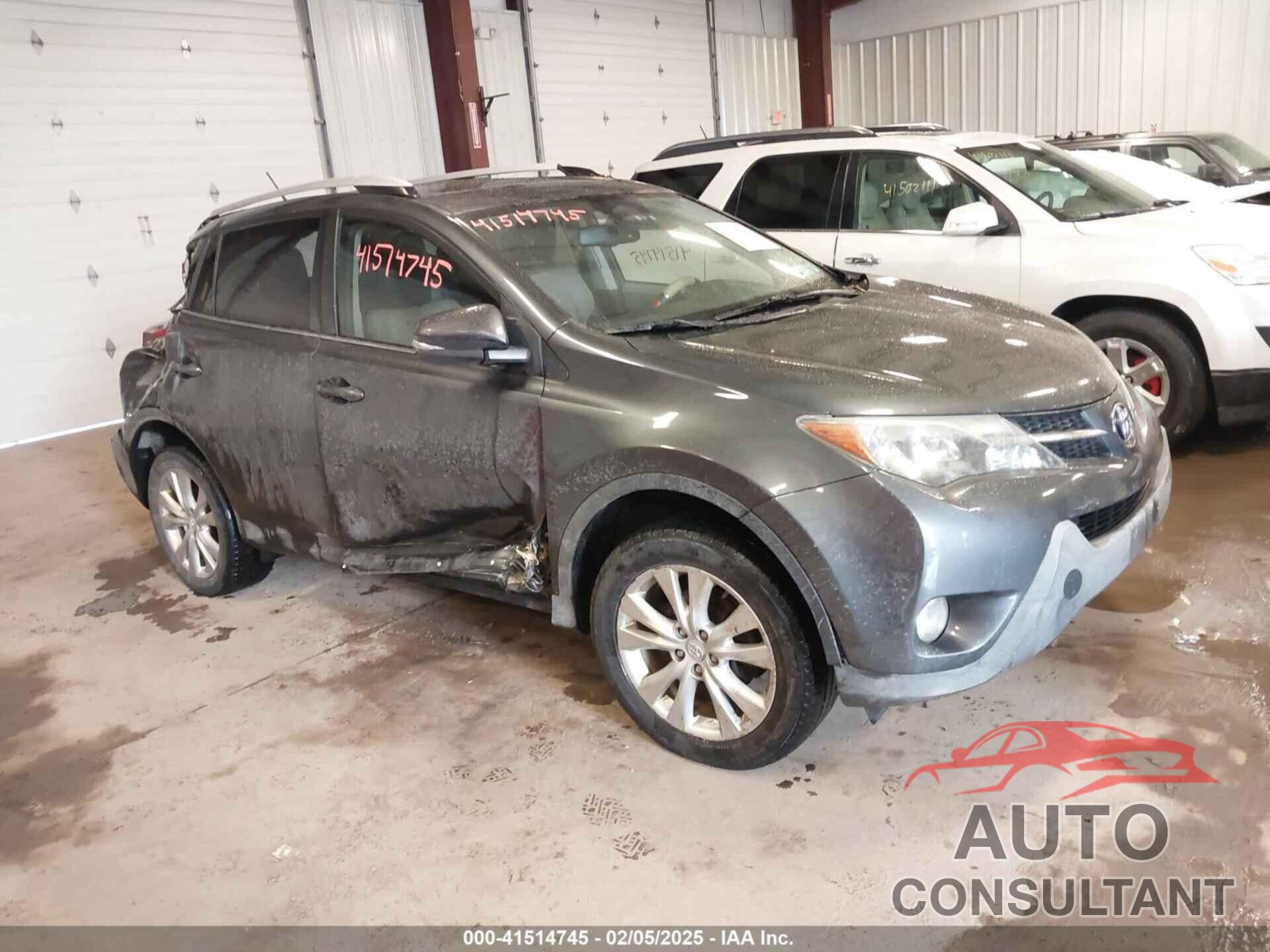 TOYOTA RAV4 2013 - JTMDFREV5DD015438