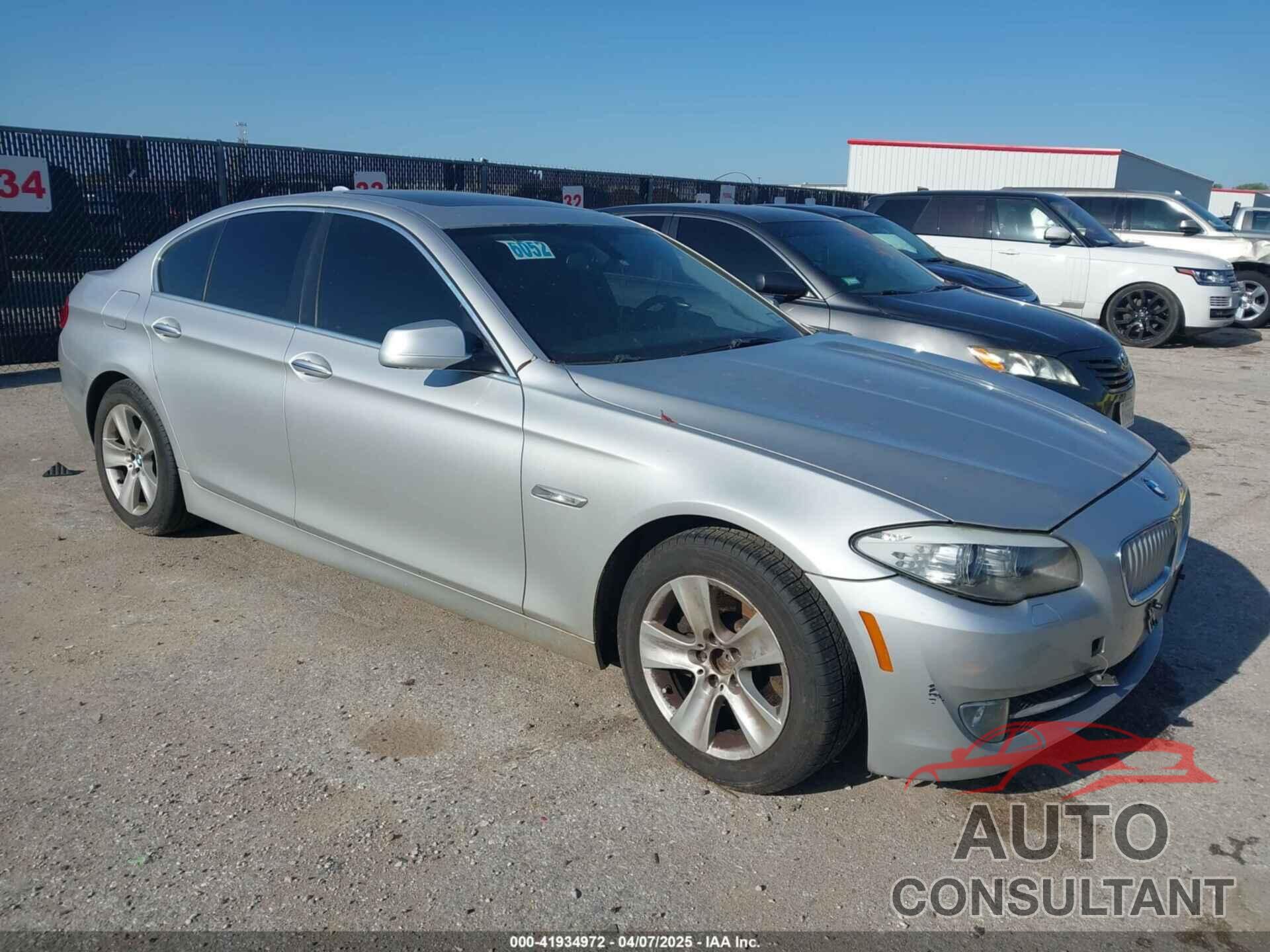 BMW 528I 2013 - WBAXH5C5XDD114174