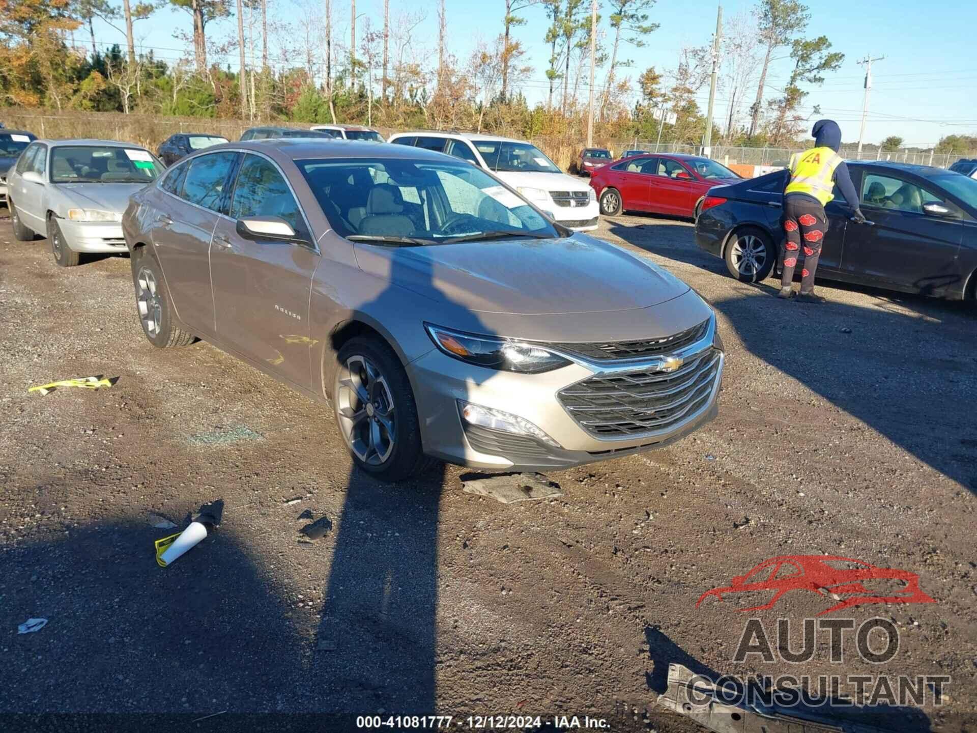 CHEVROLET MALIBU 2024 - 1G1ZD5ST3RF140062