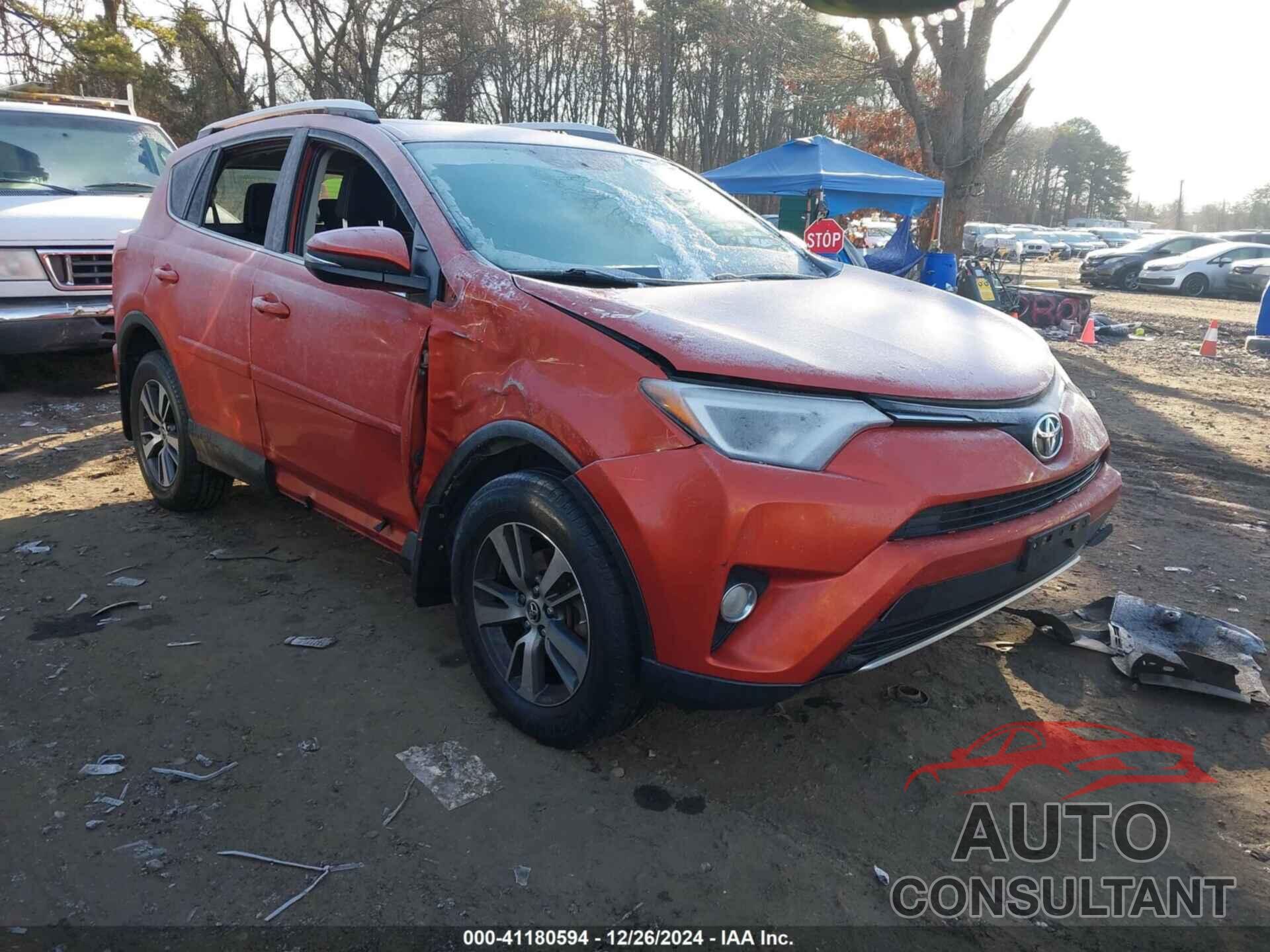 TOYOTA RAV4 2016 - JTMRFREV7GJ054687