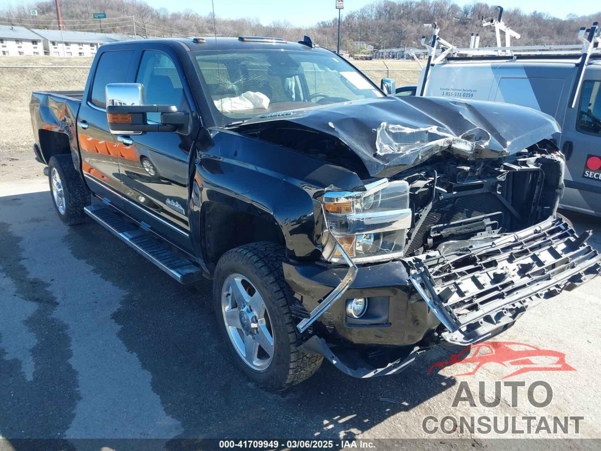 CHEVROLET SILVERADO 2500HD 2015 - 1GC1KXE87FF643392