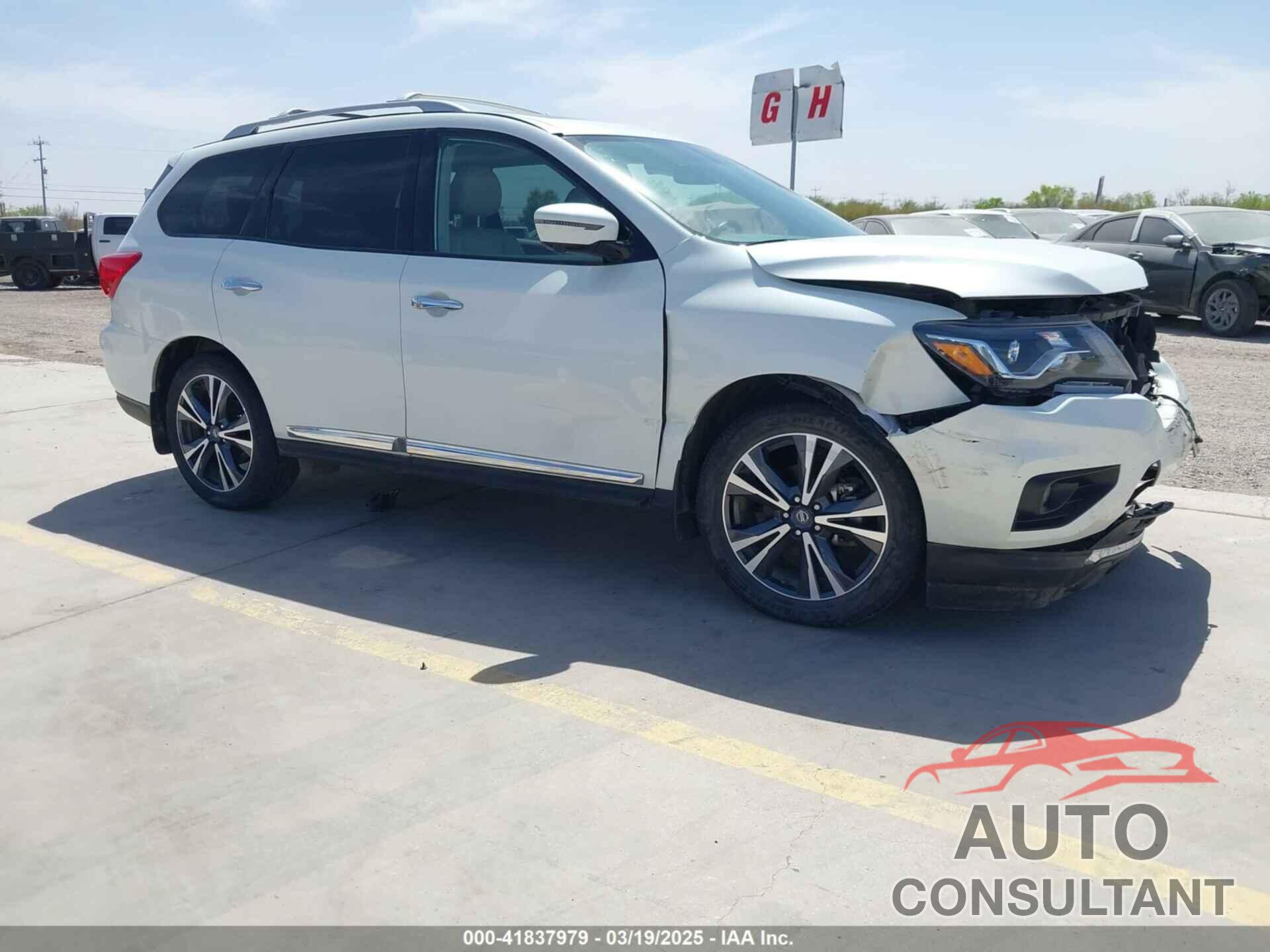 NISSAN PATHFINDER 2020 - 5N1DR2DN1LC579684