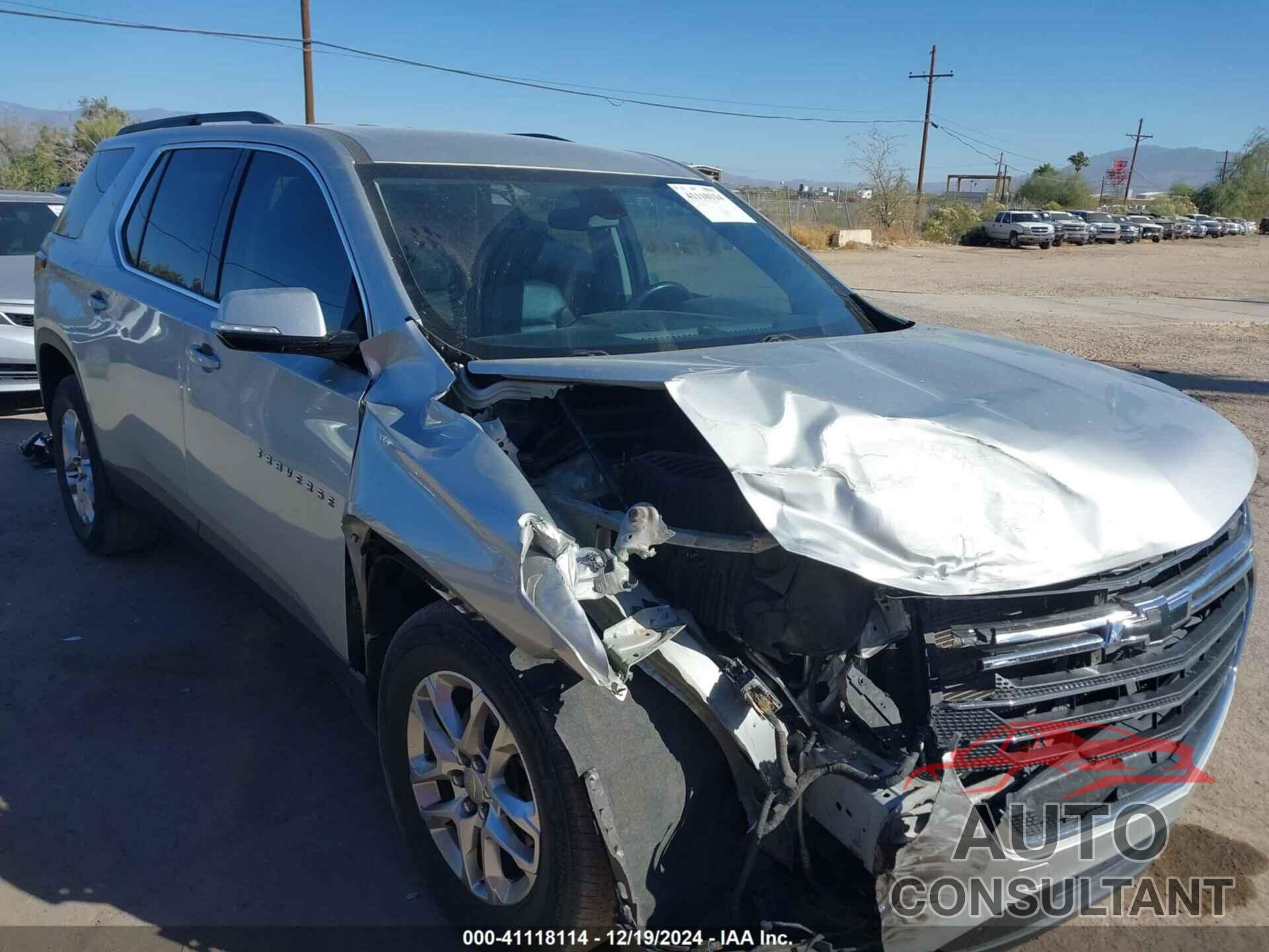 CHEVROLET TRAVERSE 2019 - 1GNERHKW8KJ220597