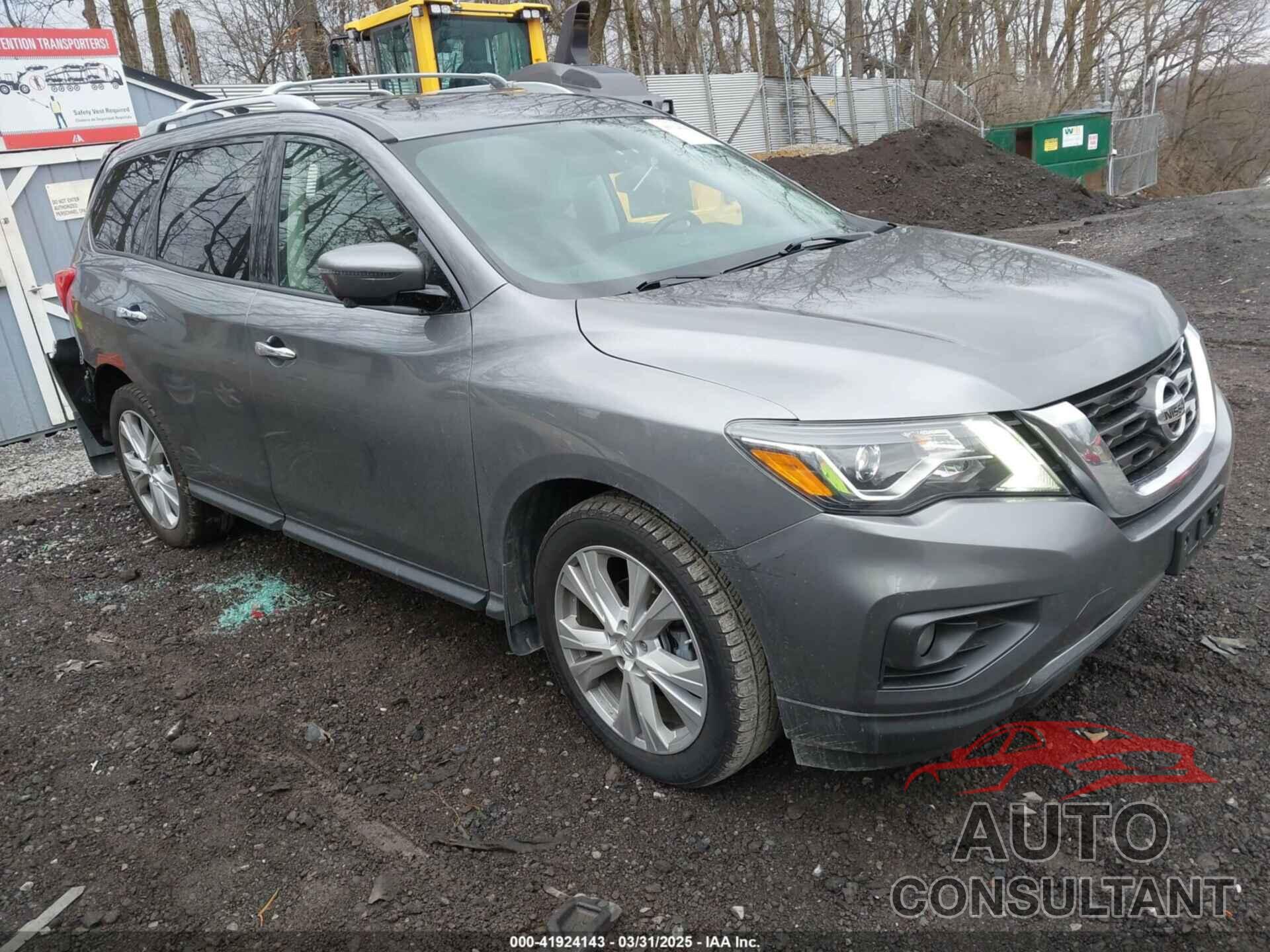 NISSAN PATHFINDER 2018 - 5N1DR2MM9JC621801