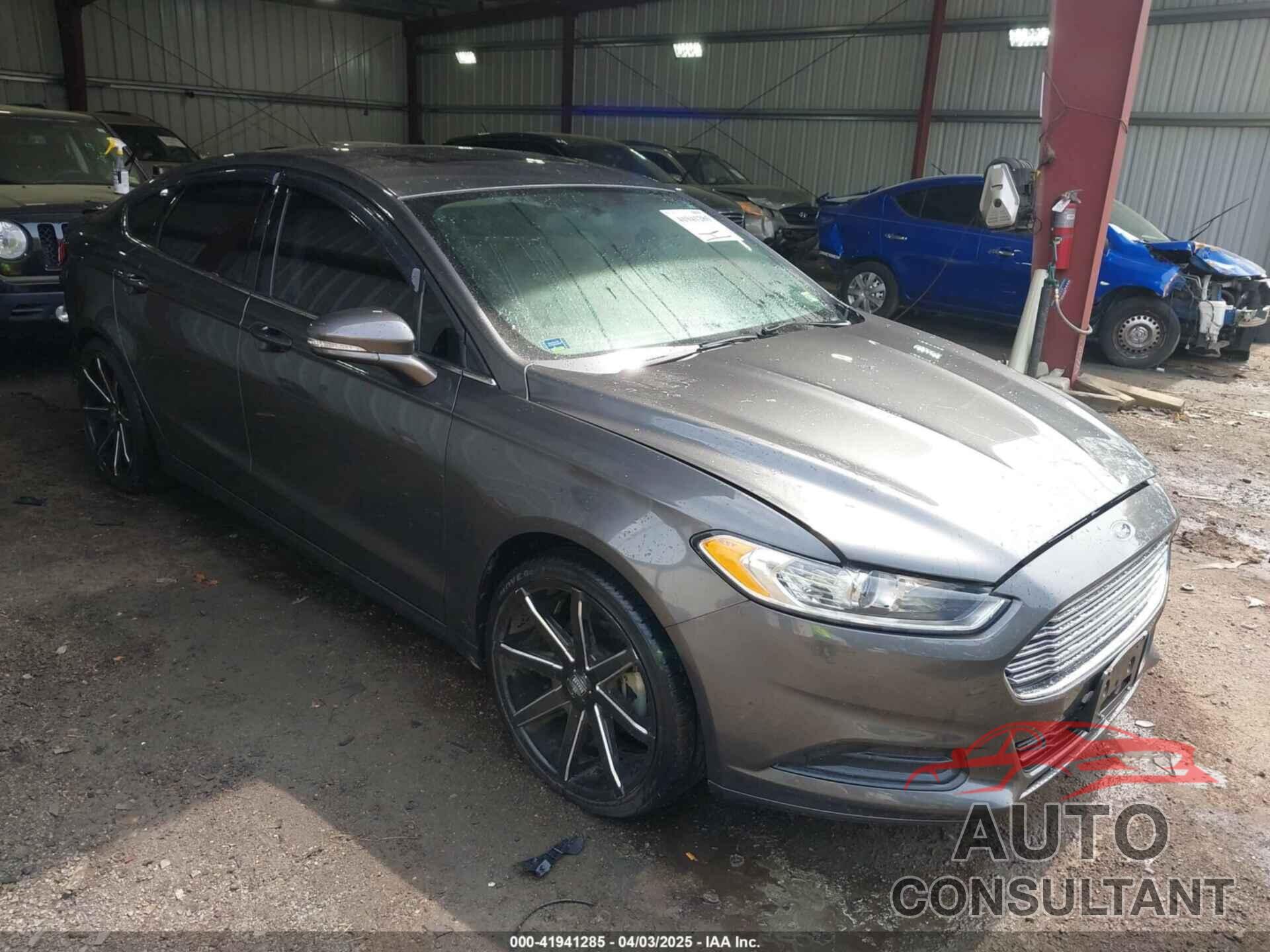 FORD FUSION 2015 - 1FA6P0H78F5102381