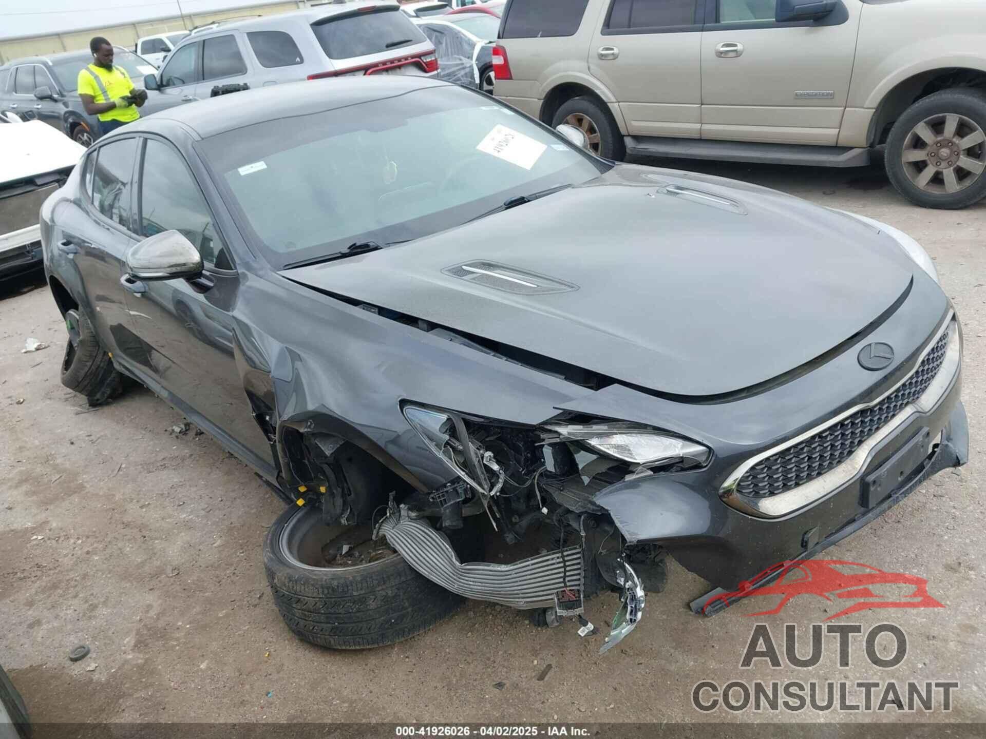 KIA STINGER 2021 - KNAE15LA8M6098263