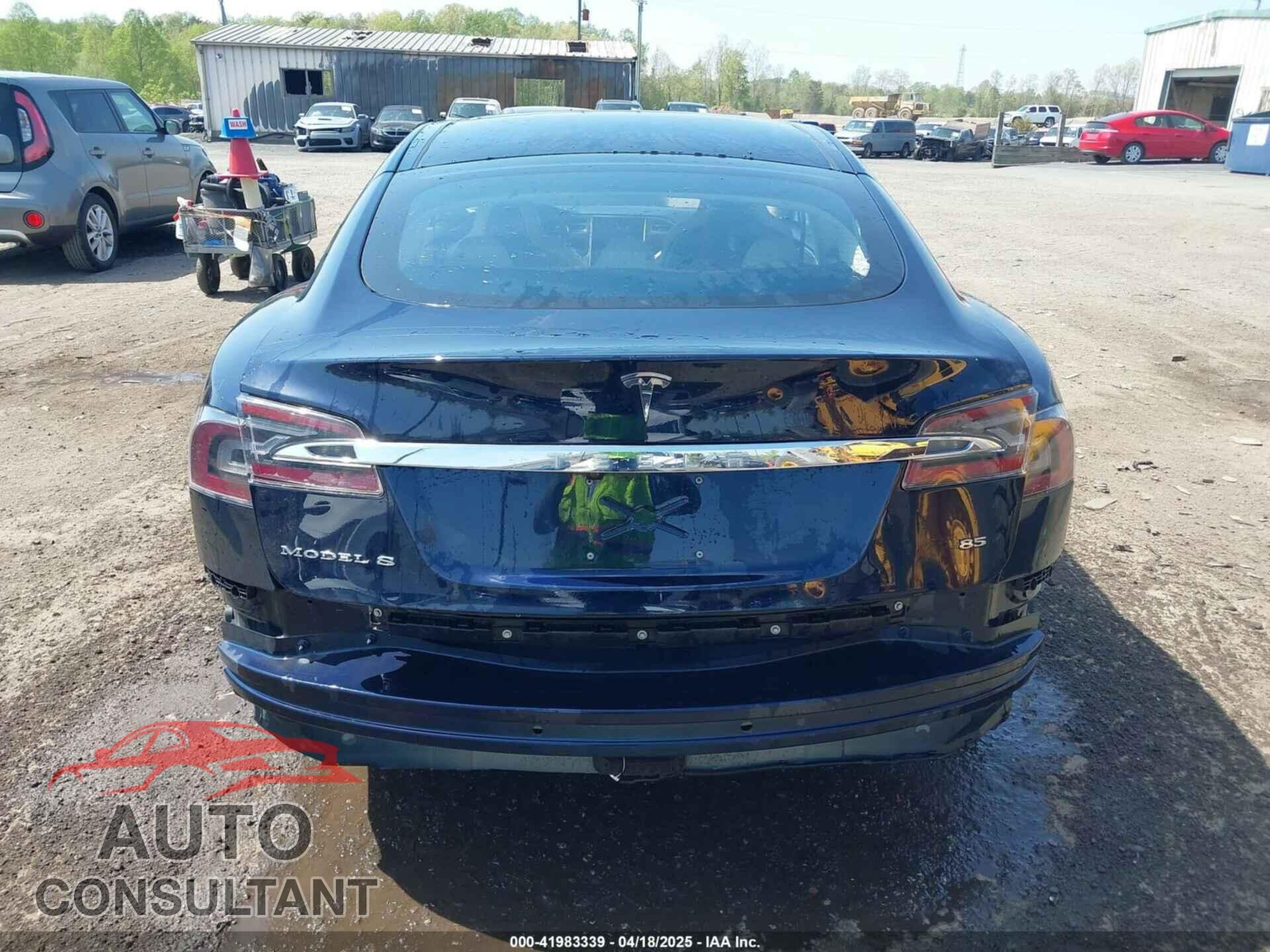 TESLA MODEL S 2013 - 5YJSA1CN5DFP20579