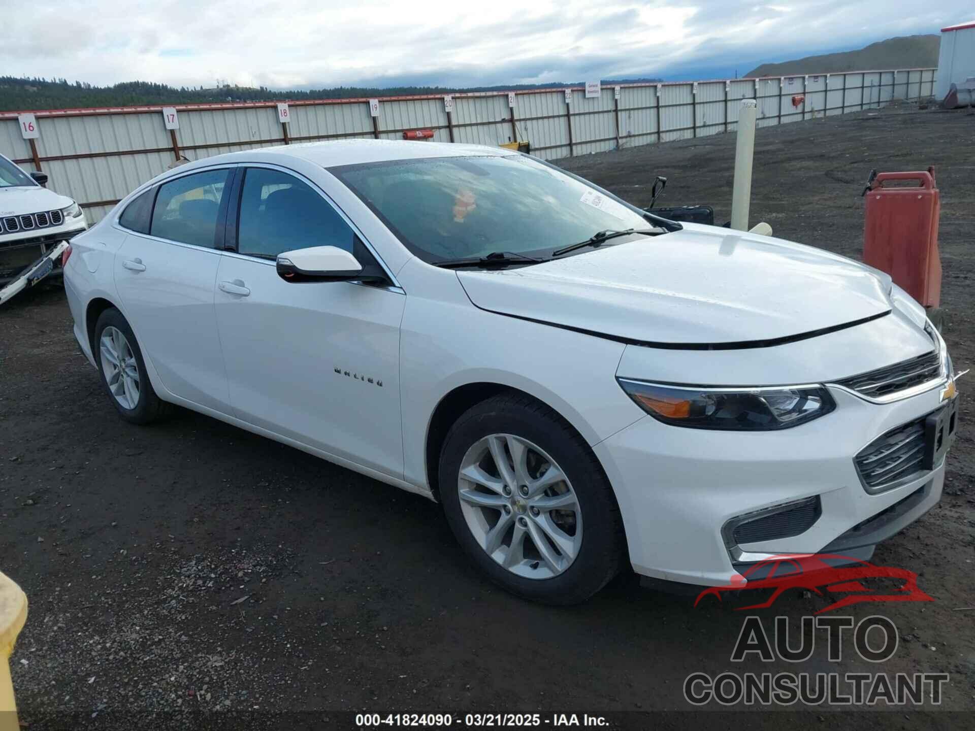 CHEVROLET MALIBU 2018 - 1G1ZD5ST3JF260061