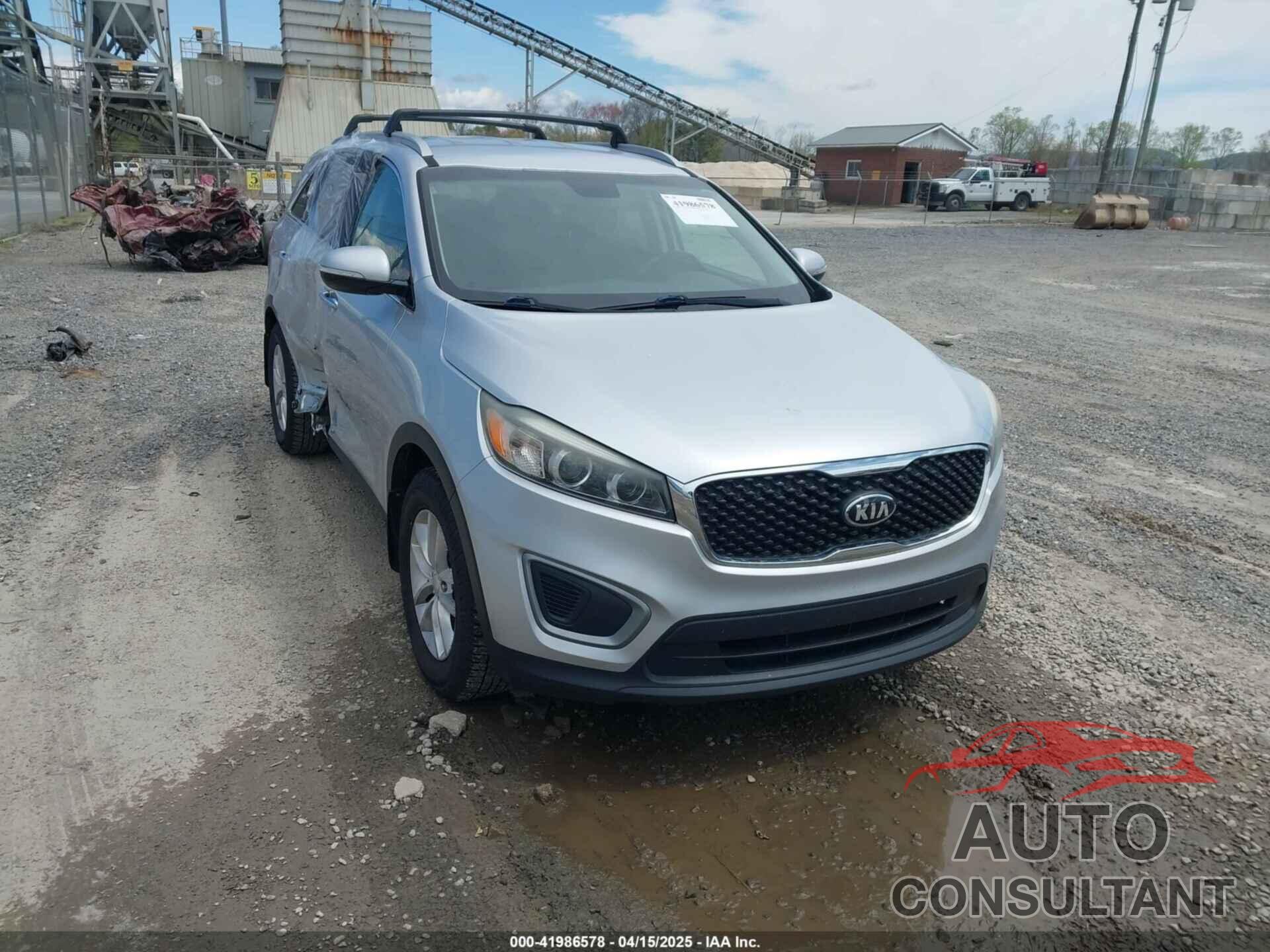 KIA SORENTO 2016 - 5XYPG4A35GGG04887