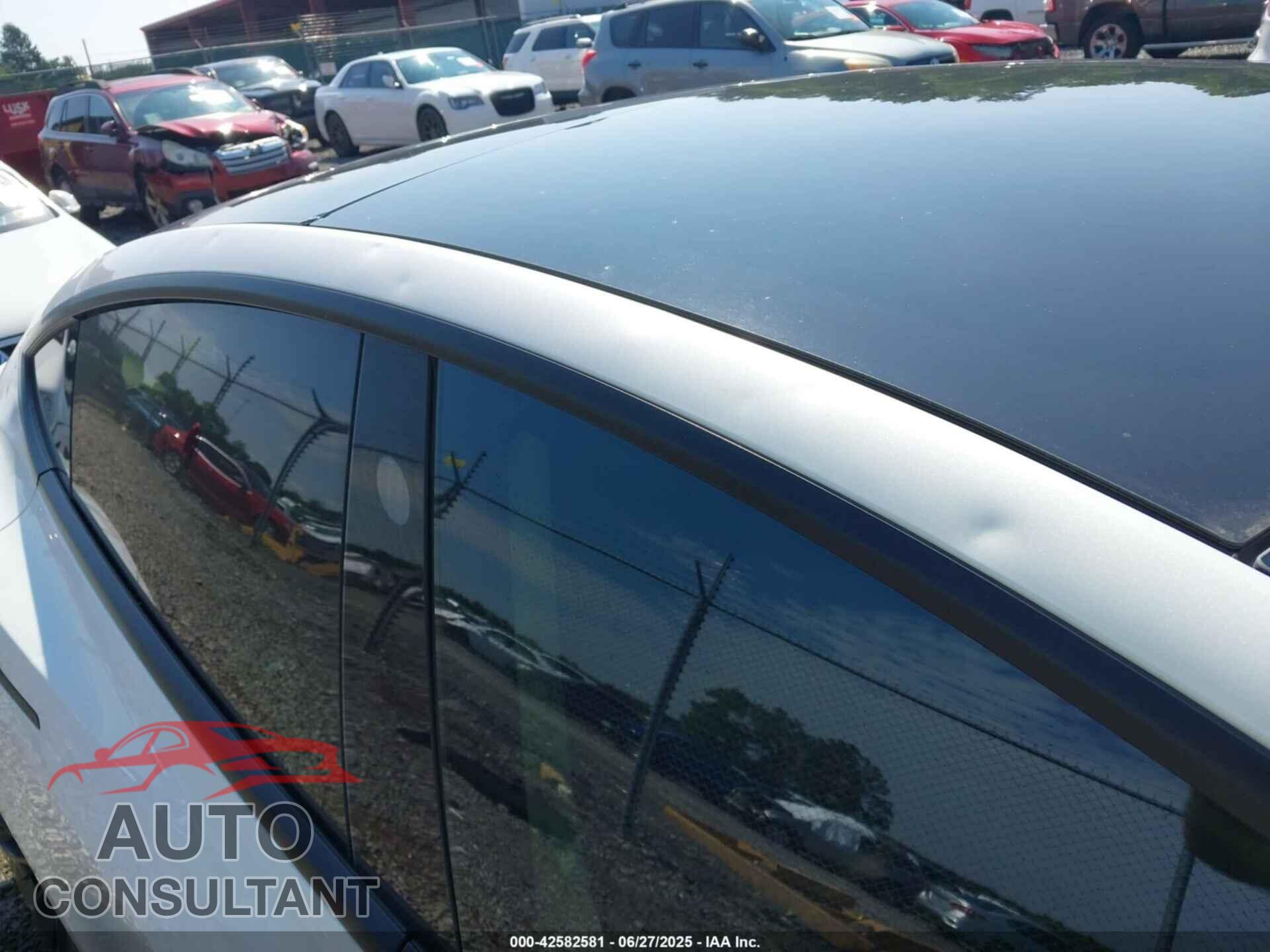 TESLA MODEL 3 2021 - 5YJ3E1EC4MF094253
