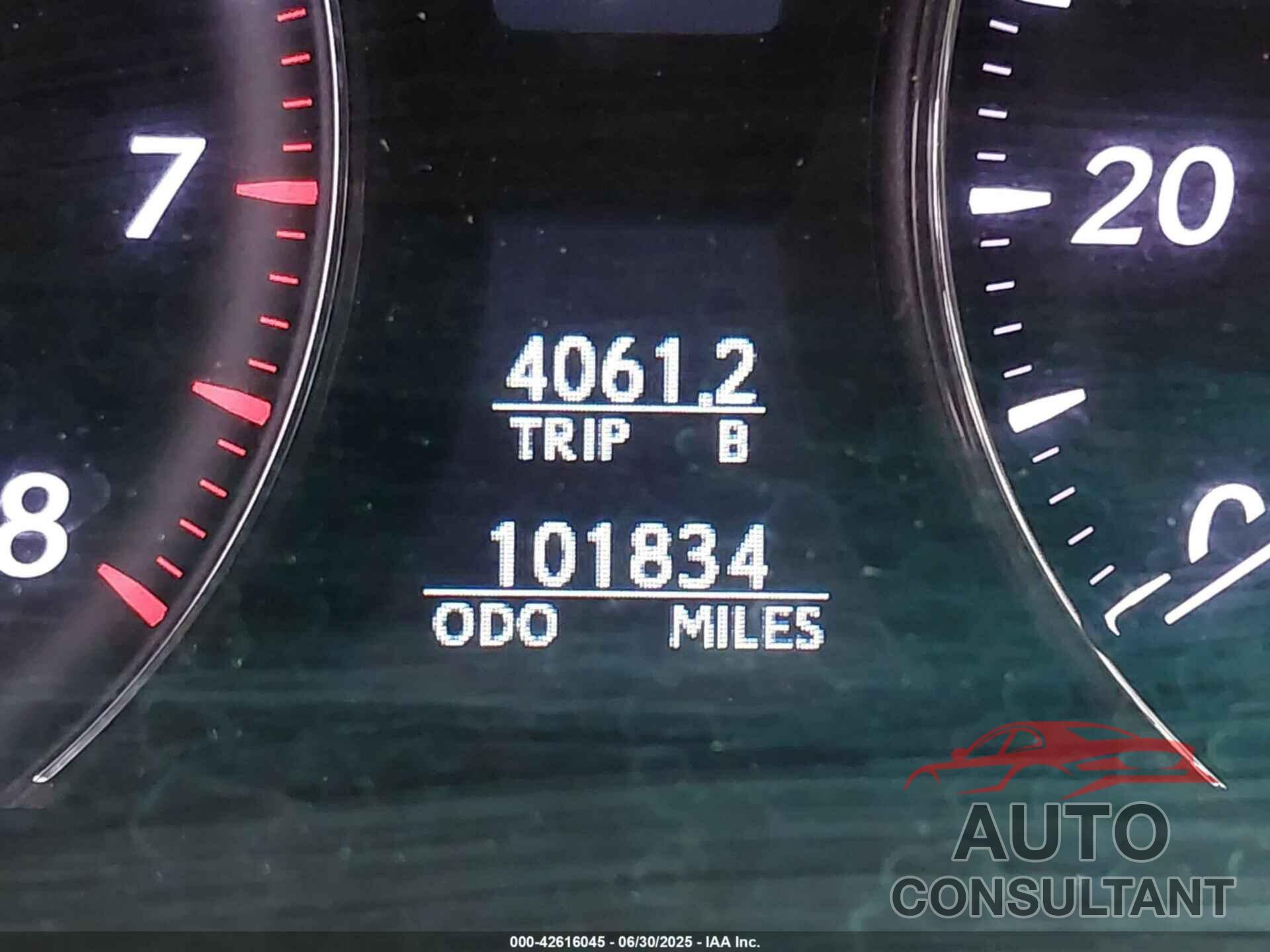 LEXUS LS 460 2010 - JTHCL5EF5A5005714