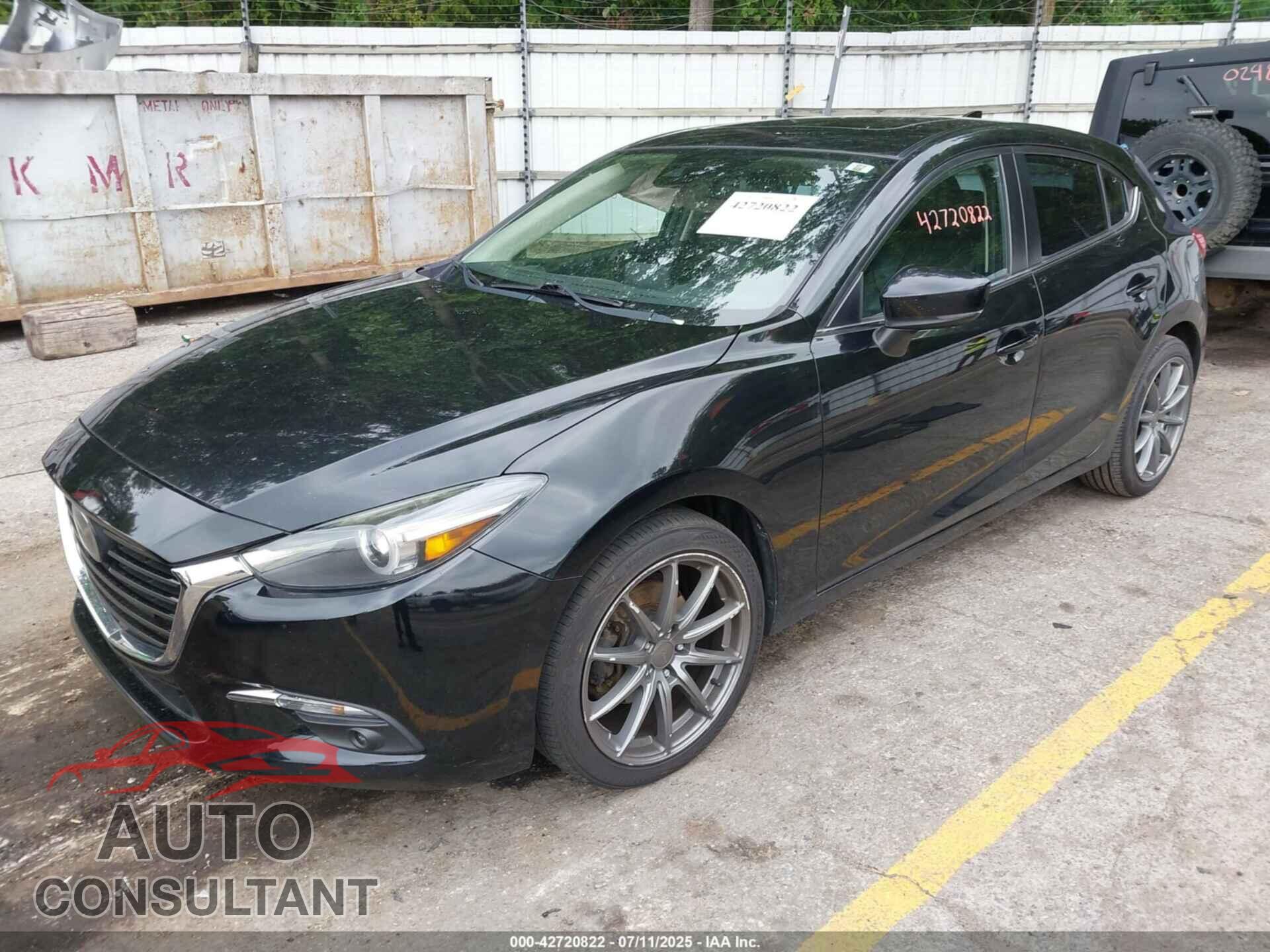 MAZDA MAZDA3 2017 - JM1BN1M31H1121114