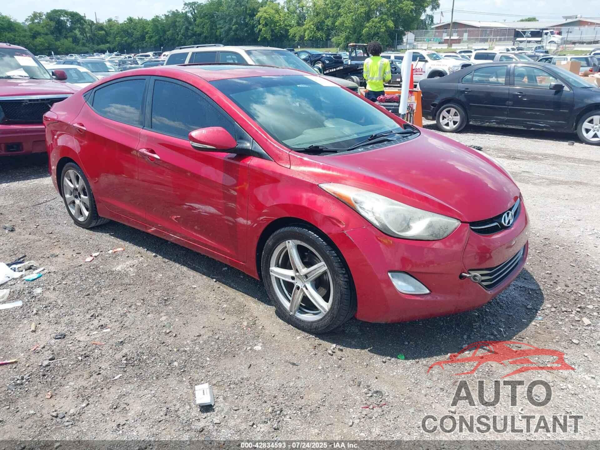 HYUNDAI ELANTRA 2011 - KMHDH4AE0BU104054