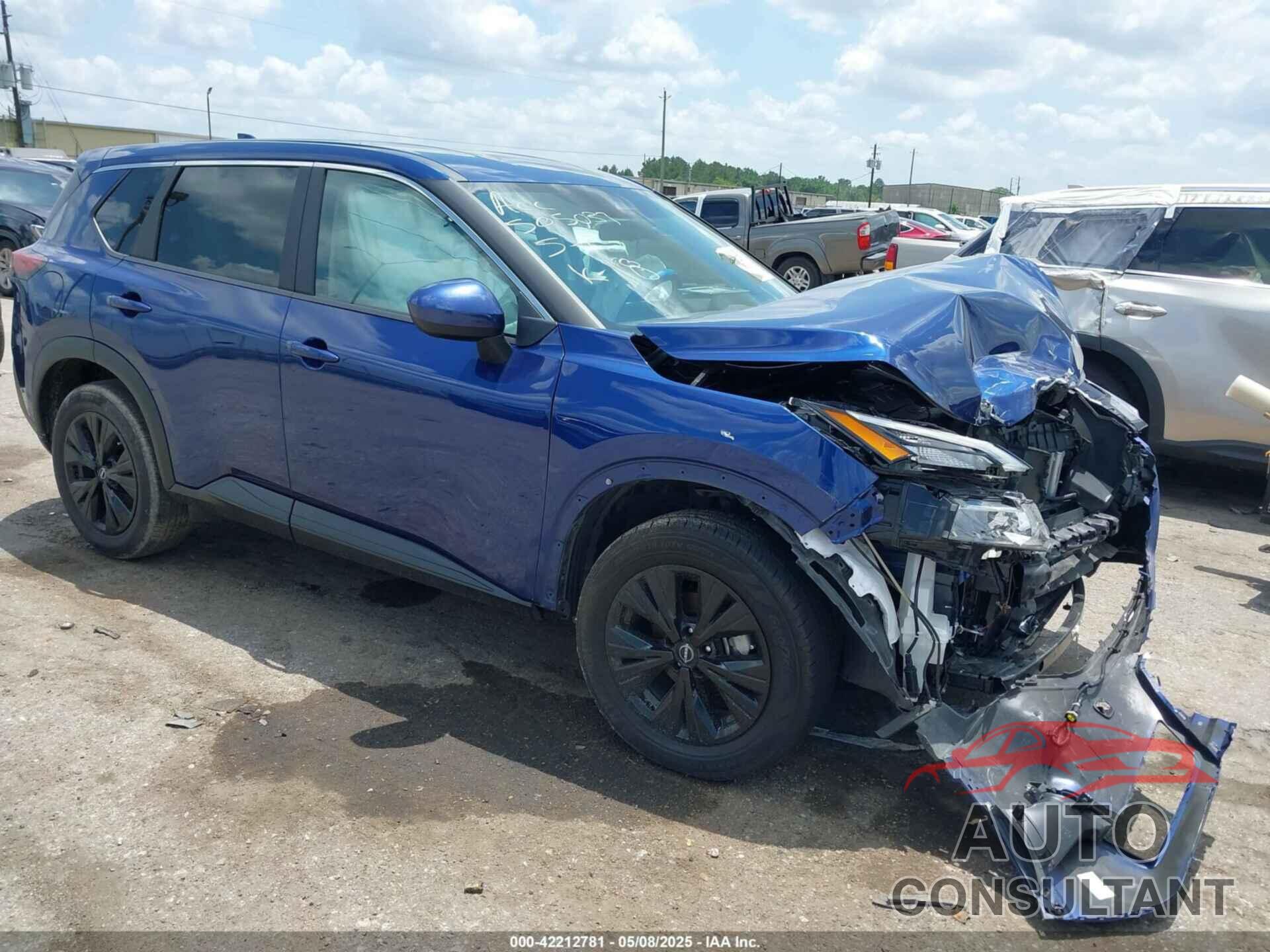 NISSAN ROGUE 2023 - 5N1BT3BA3PC899478