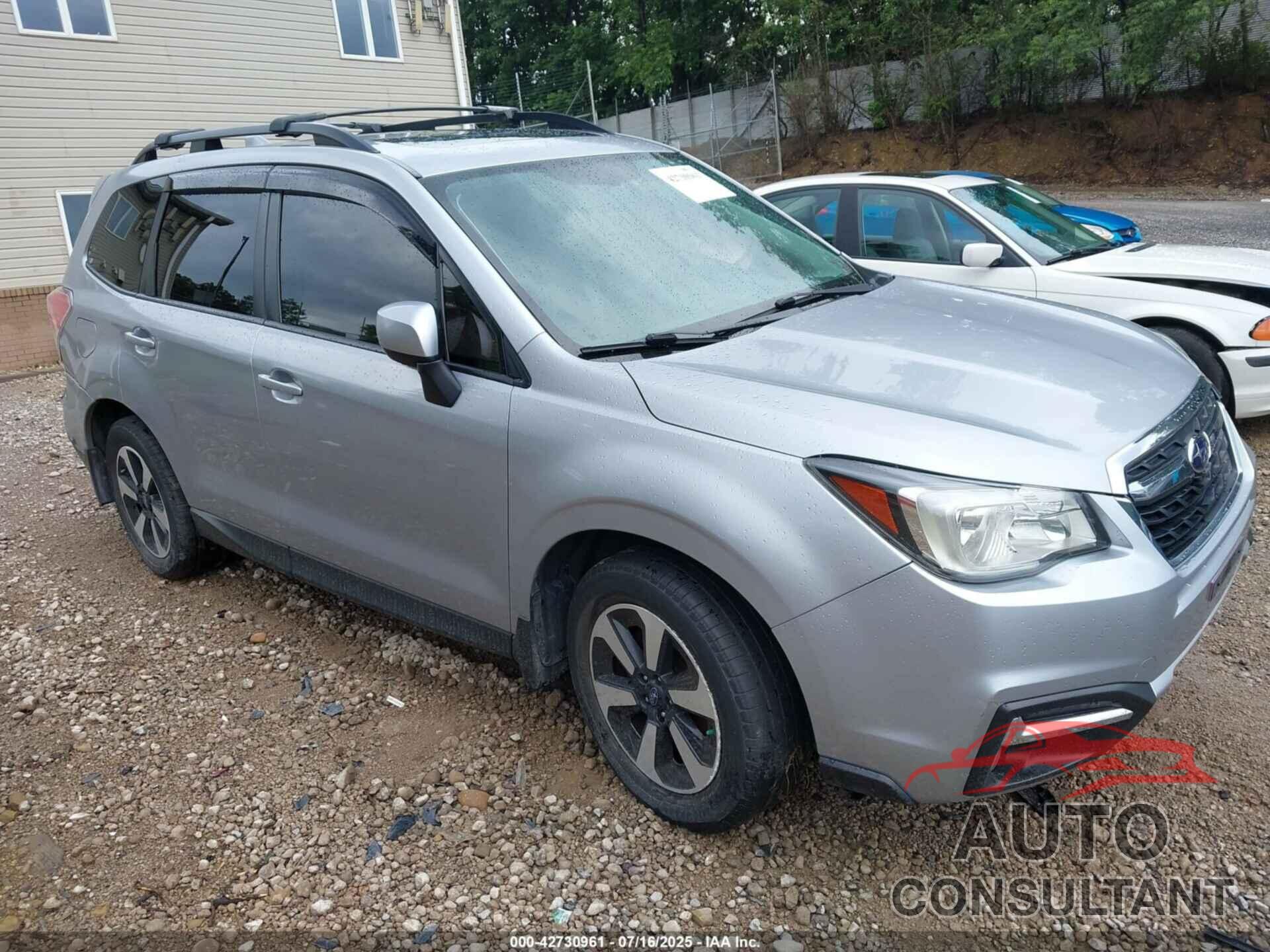 SUBARU FORESTER 2017 - JF2SJADC8HH409667