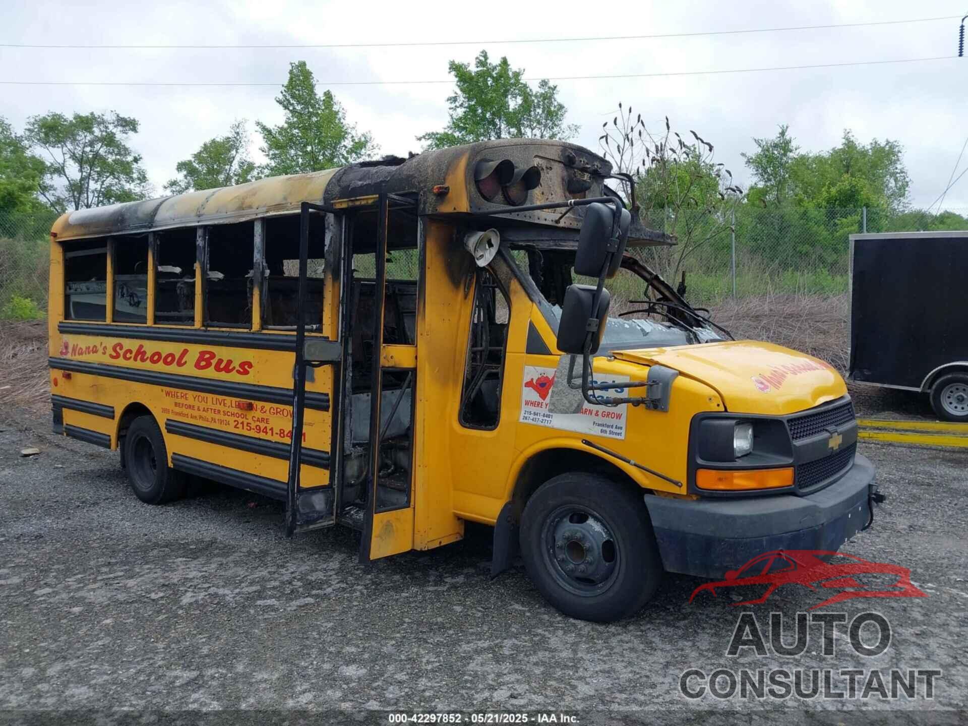 CHEVROLET EXPRESS CUTAWAY 2011 - 1GB3G3BG1B1163746