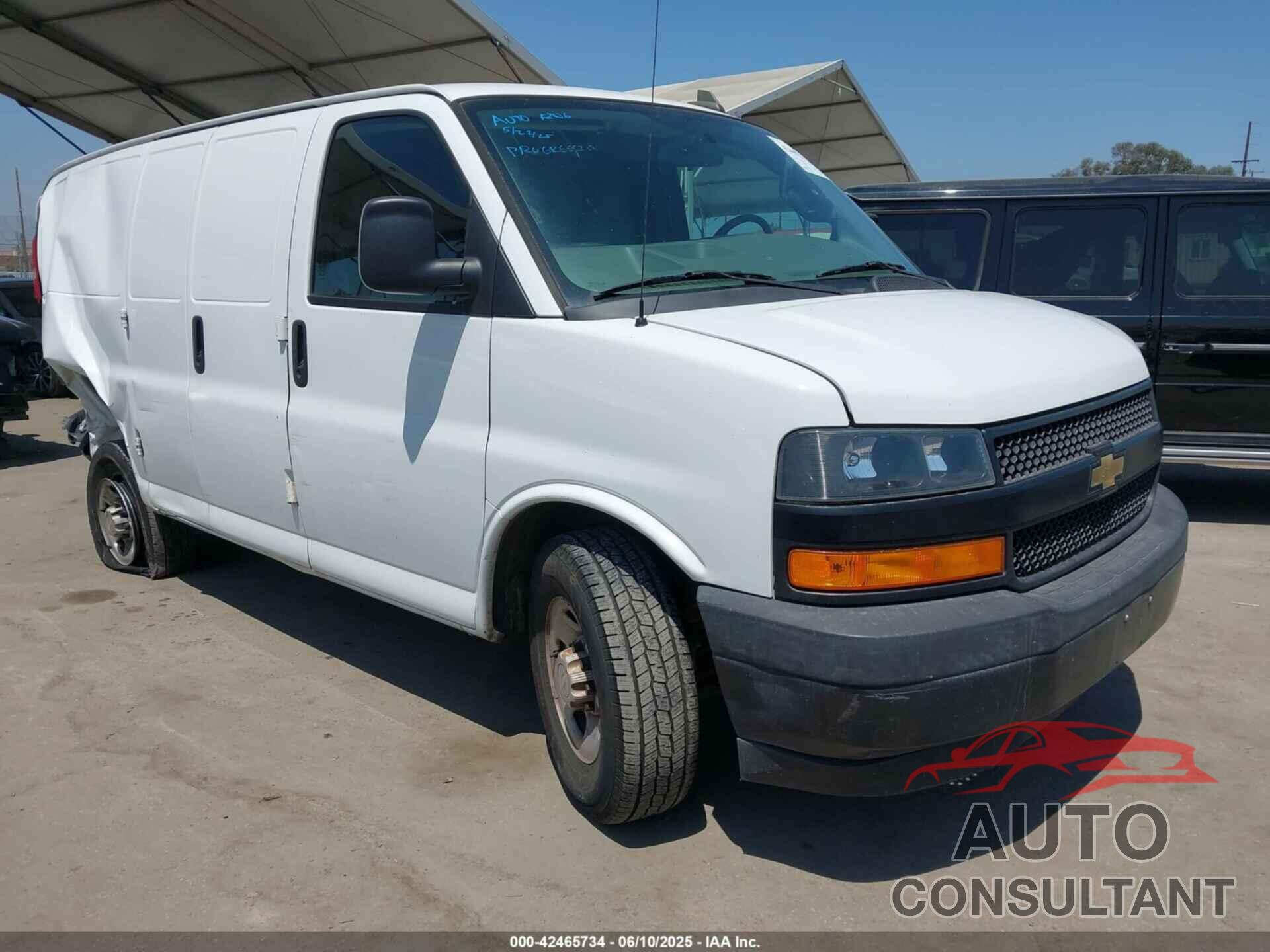 CHEVROLET EXPRESS 2500 2018 - 1GCWGAFP3J1265538