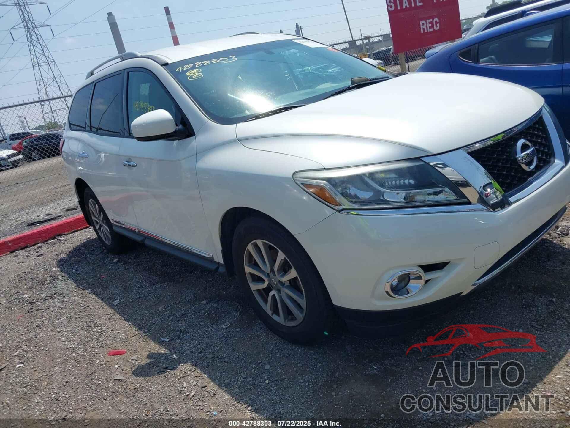 NISSAN PATHFINDER 2015 - 5N1AR2MMXFC606993