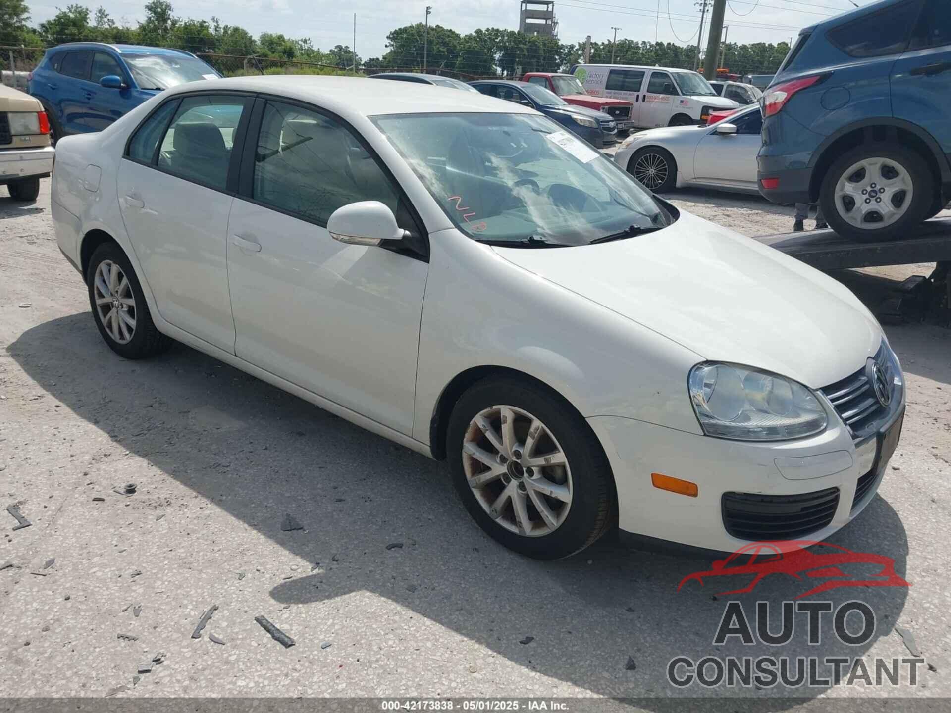 VOLKSWAGEN JETTA 2010 - 3VWAZ7AJ7AM148894