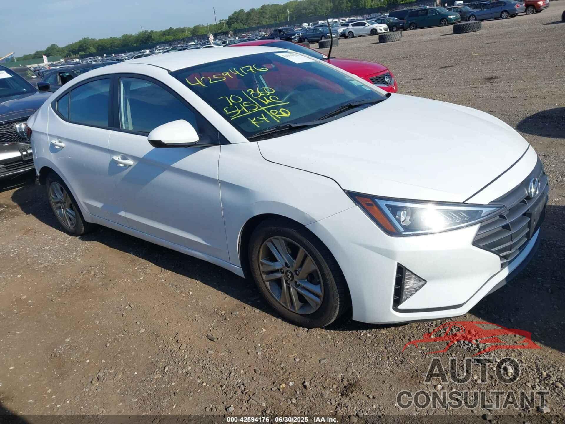 HYUNDAI ELANTRA 2019 - 5NPD84LF3KH419502