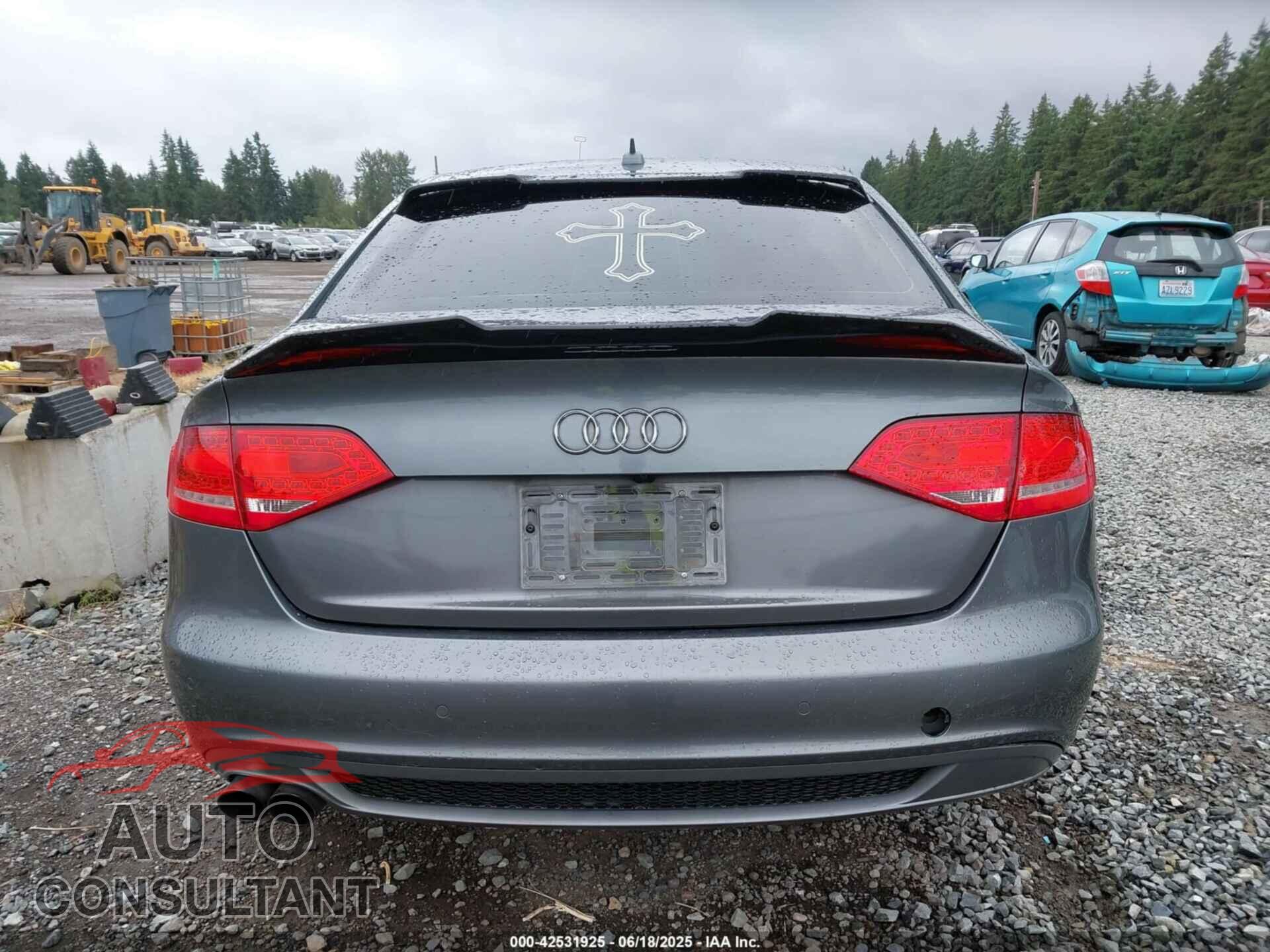 AUDI A4 2012 - WAUFFAFL1CA031172