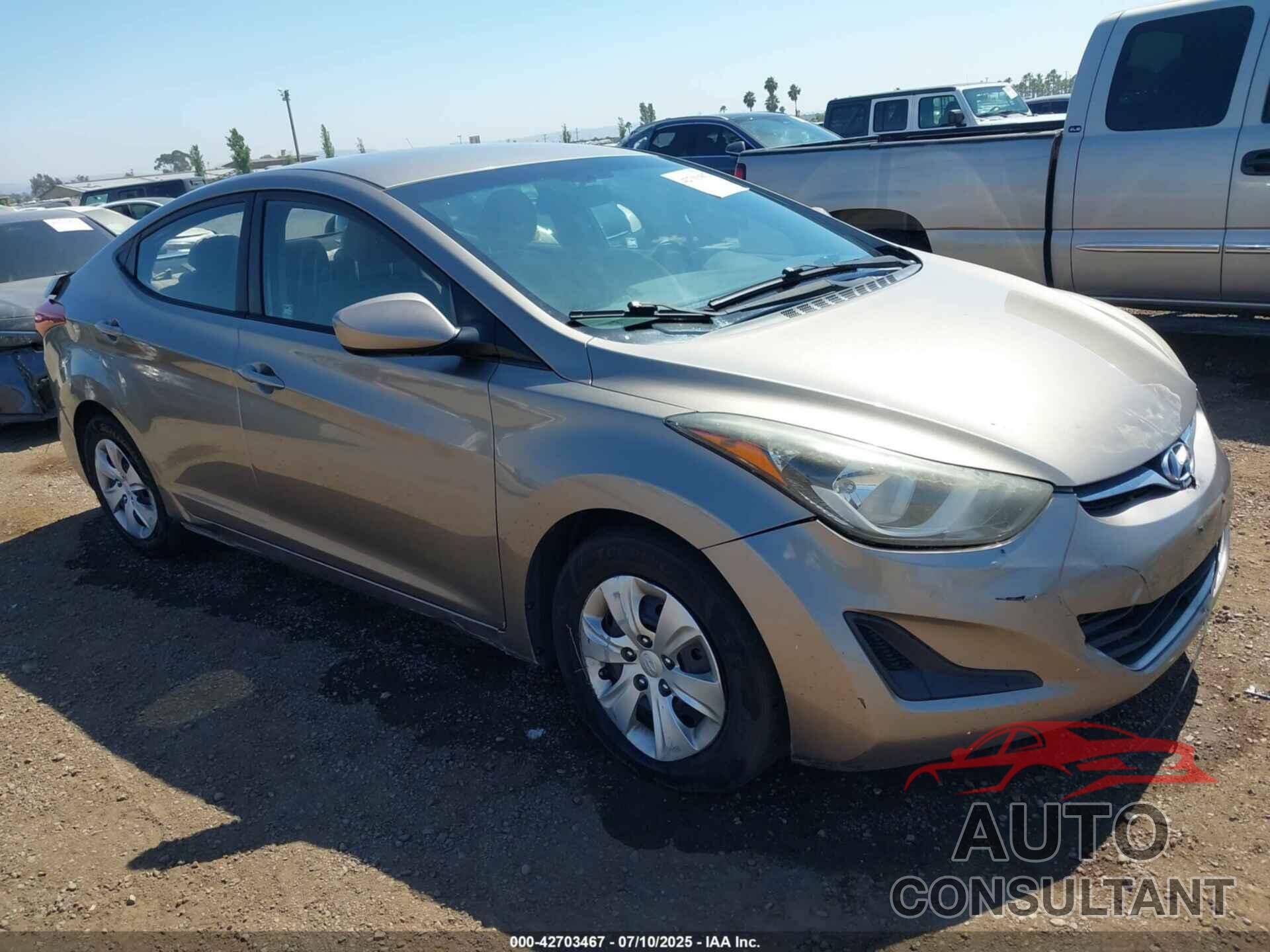 HYUNDAI ELANTRA 2016 - 5NPDH4AE4GH778097