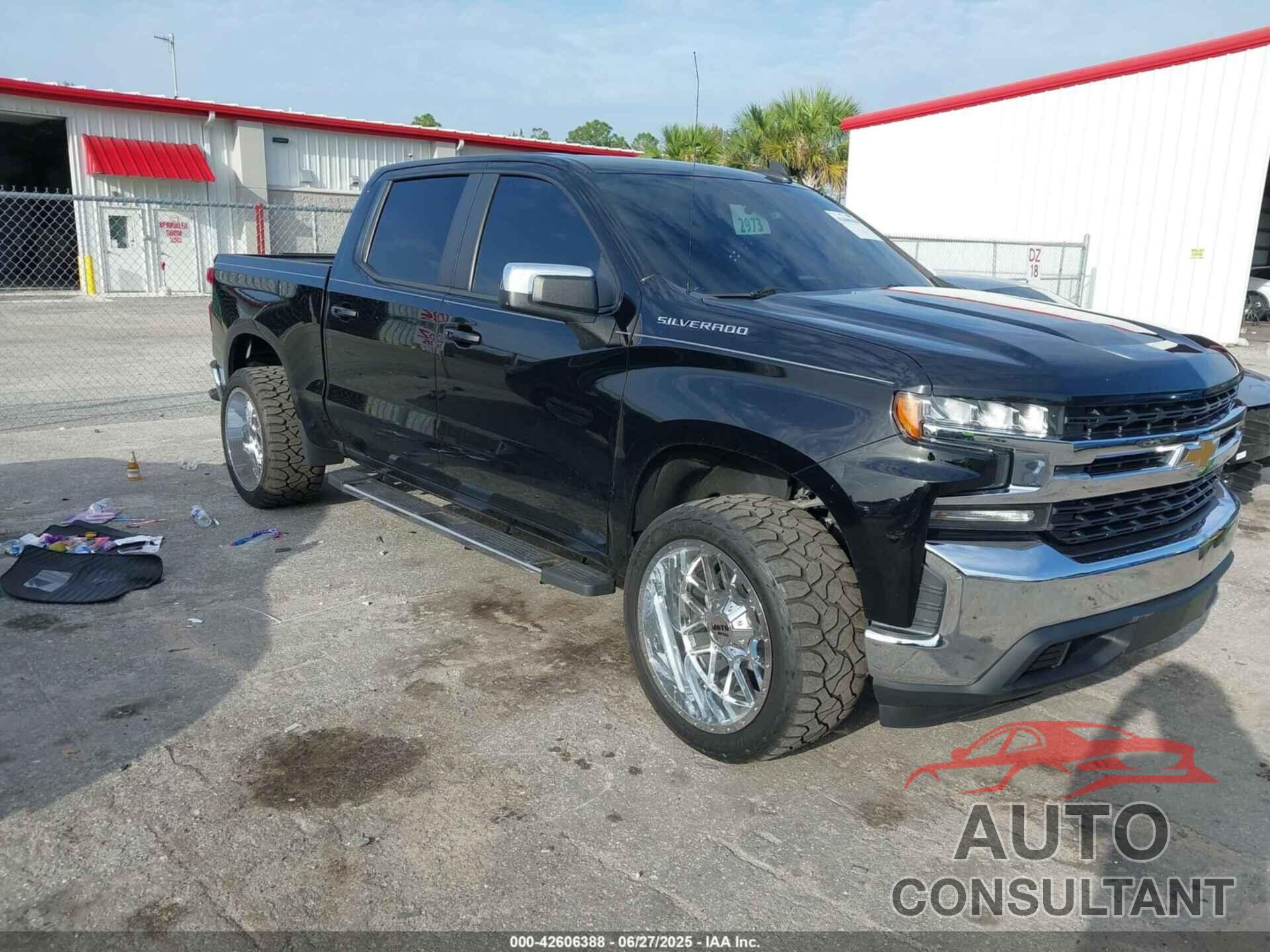CHEVROLET SILVERADO 2021 - 1GCPWCED5MZ388533