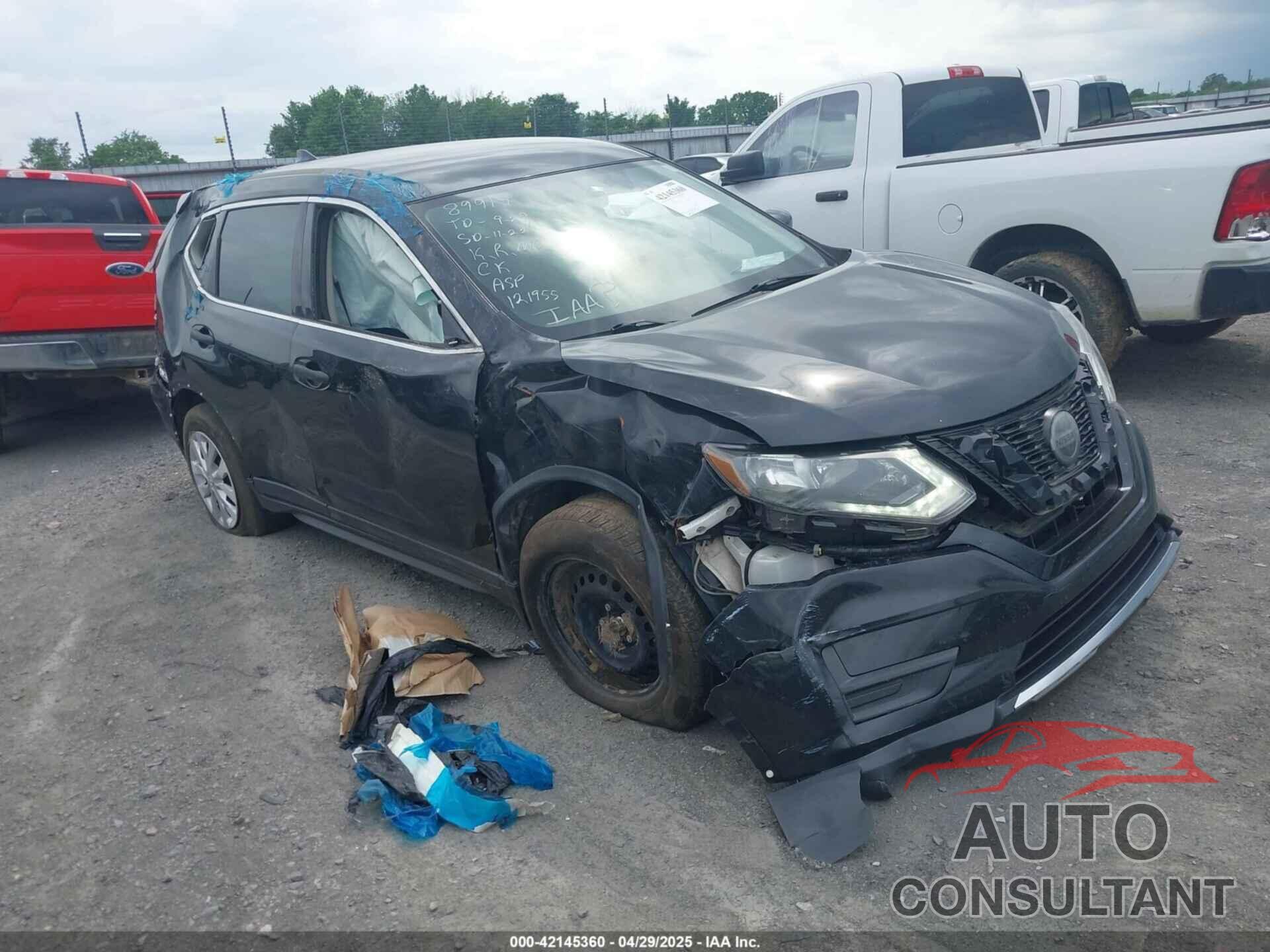 NISSAN ROGUE 2018 - 5N1AT2MTXJC748214