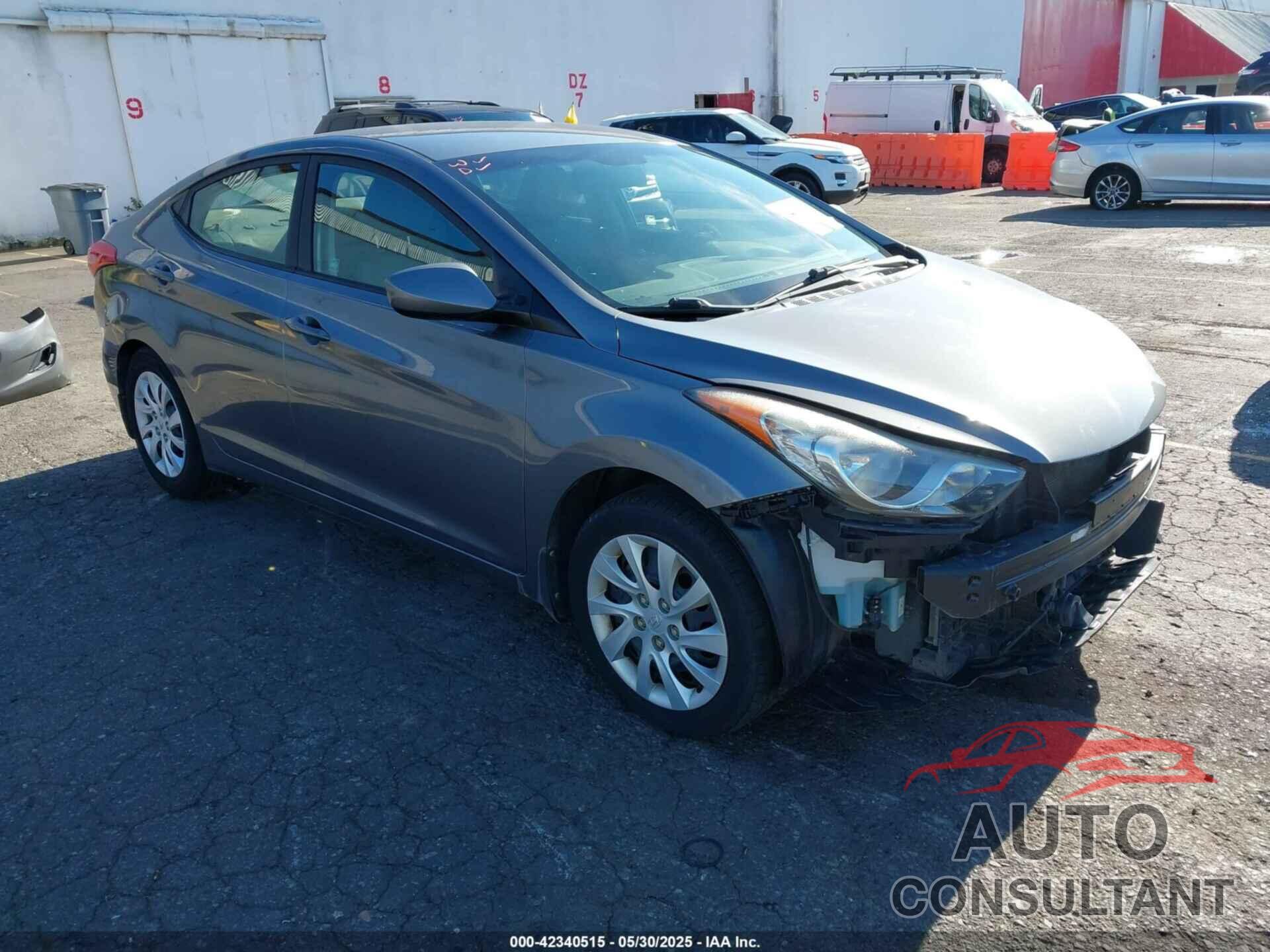 HYUNDAI ELANTRA 2012 - 5NPDH4AE3CH101133