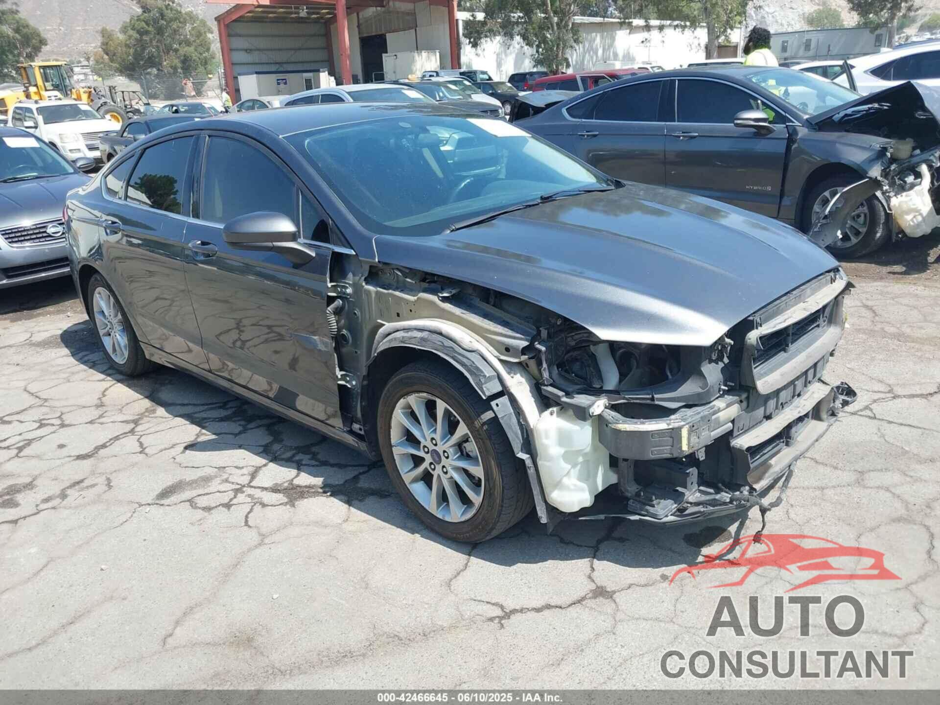 FORD FUSION HYBRID 2017 - 3FA6P0LU2HR238325