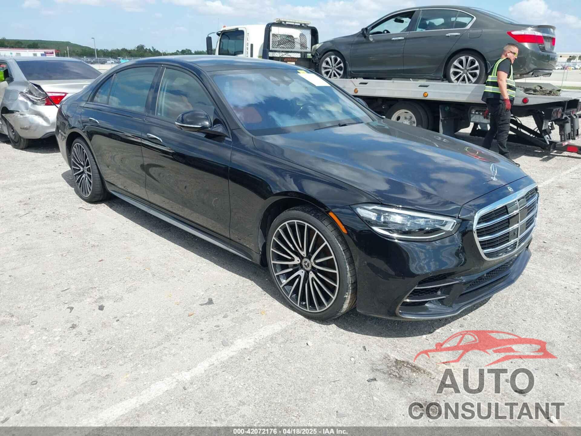 MERCEDES-BENZ S 580 2024 - W1K6G7GB4RA304144