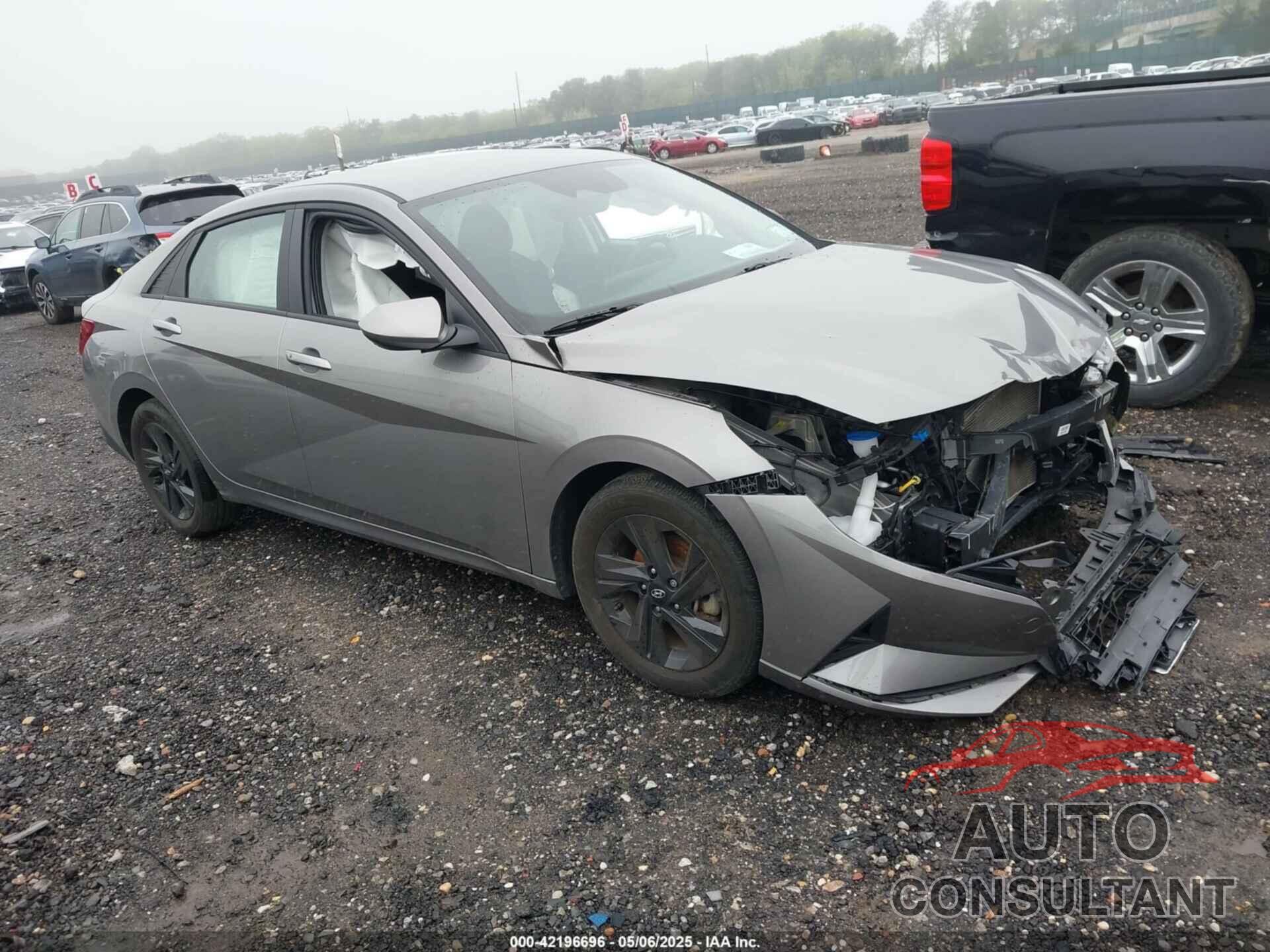 HYUNDAI ELANTRA 2022 - KMHLM4AG8NU286454