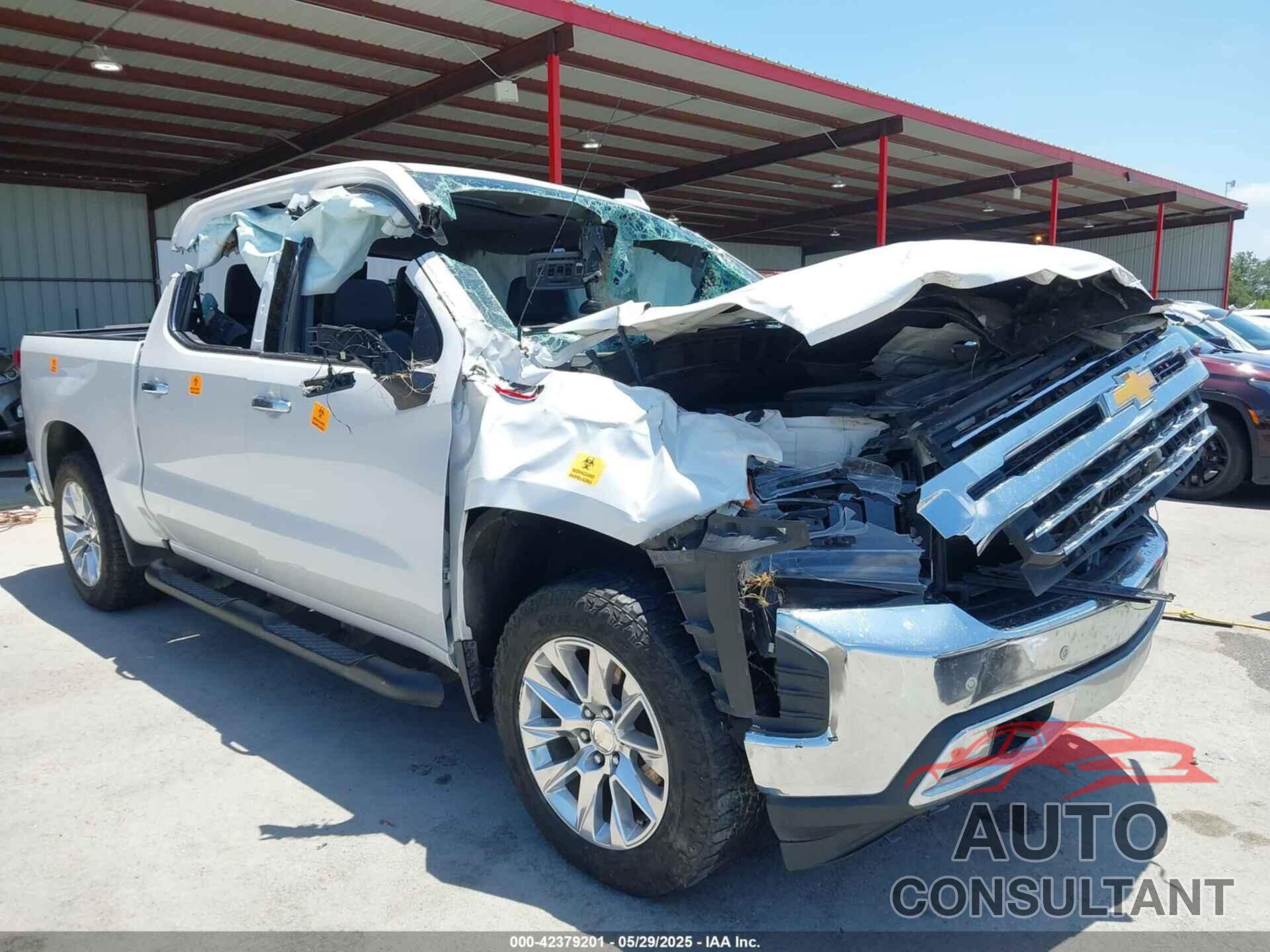 CHEVROLET SILVERADO 1500 2021 - 1GCUYGEL9MZ271579