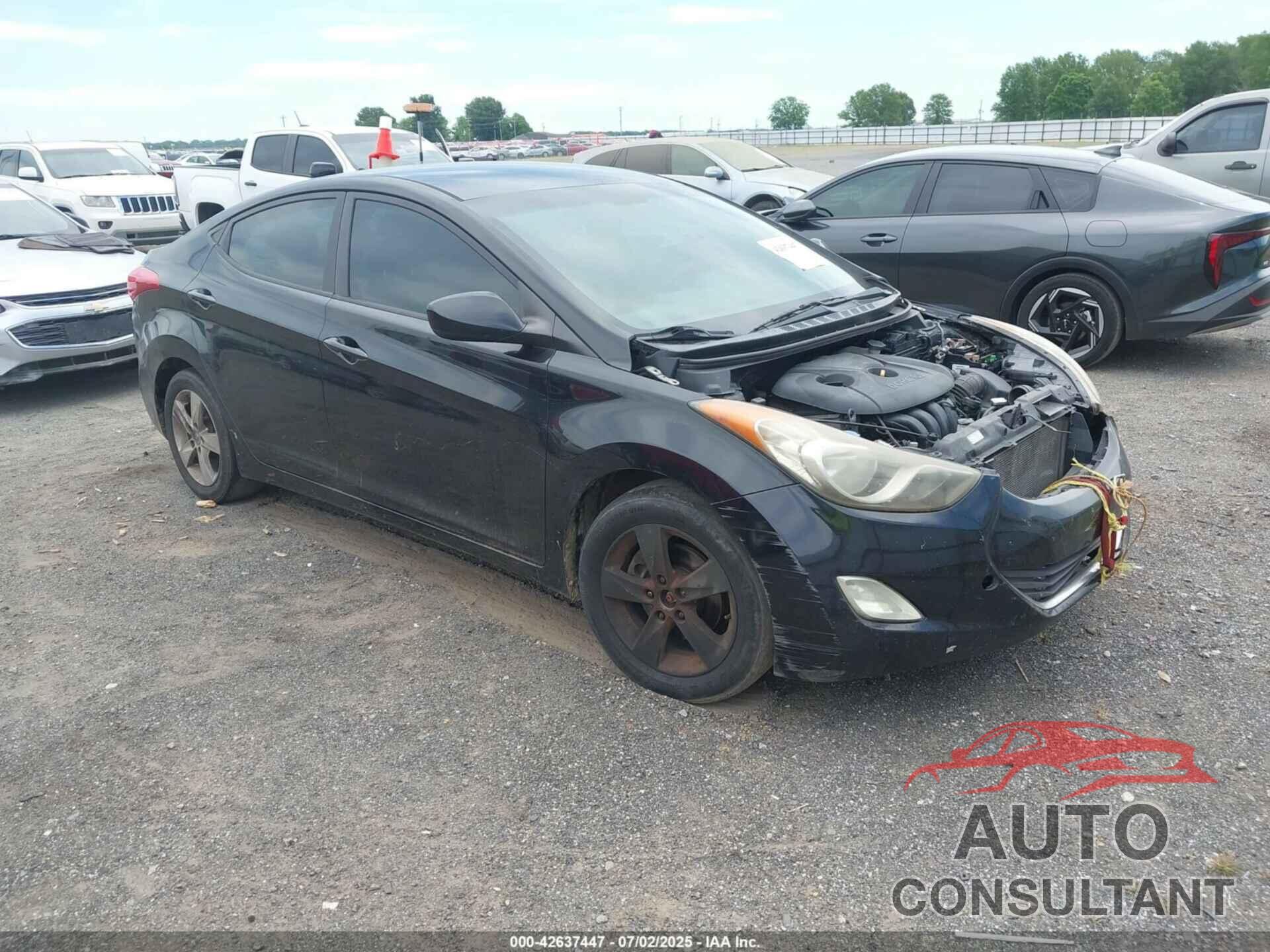 HYUNDAI ELANTRA 2012 - 5NPDH4AE8CH064211